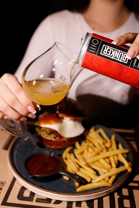 Bunker Bar image 2