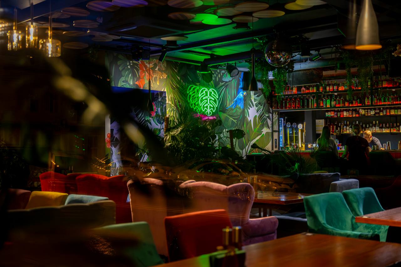 BIANI Champagneria image 5