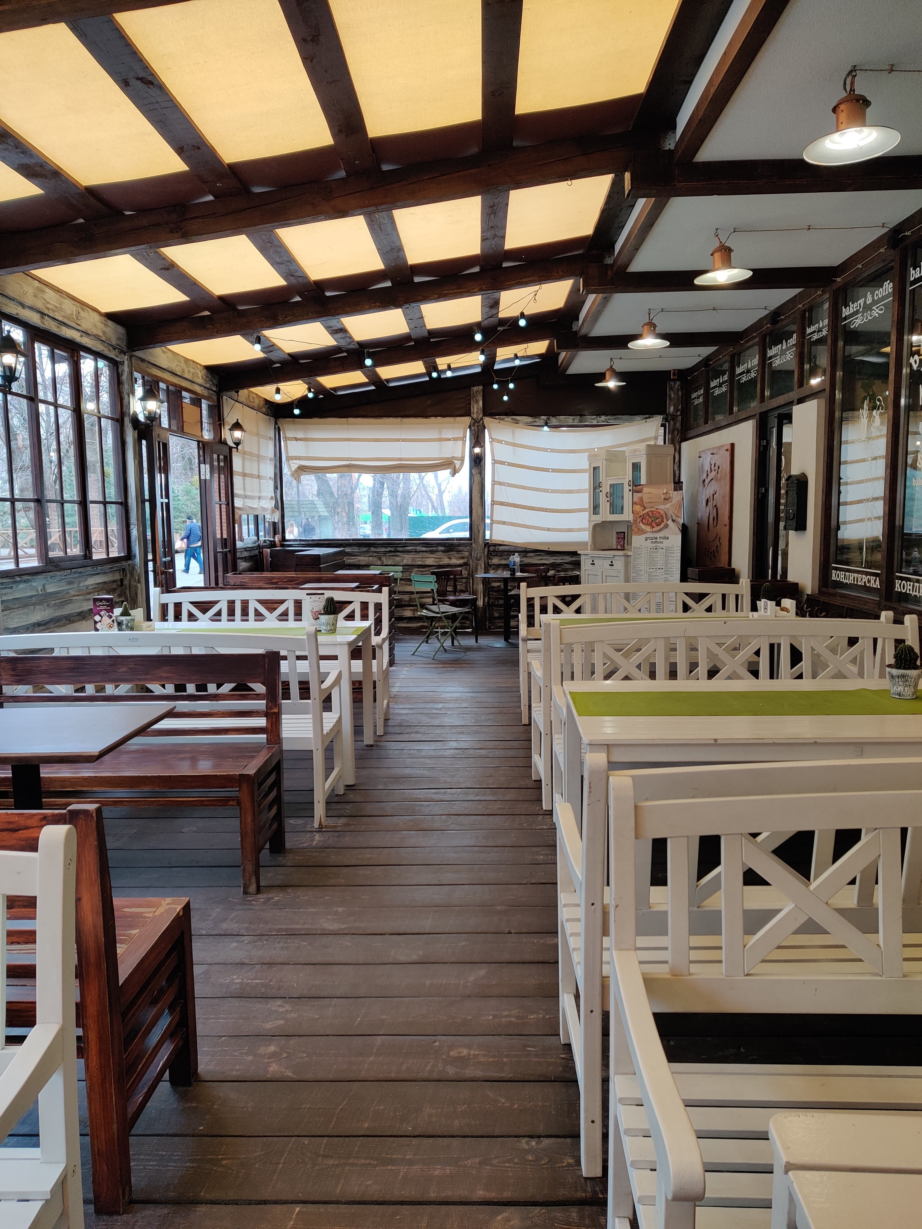 75 Baker Street image 9