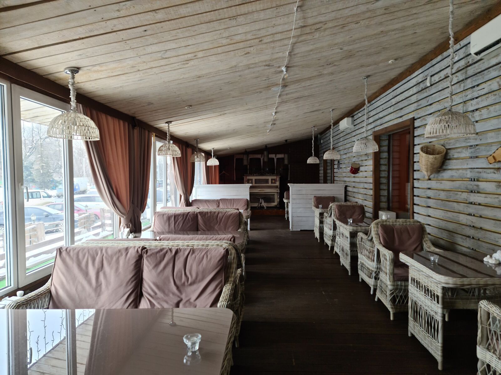 Грузинський Двір image 4