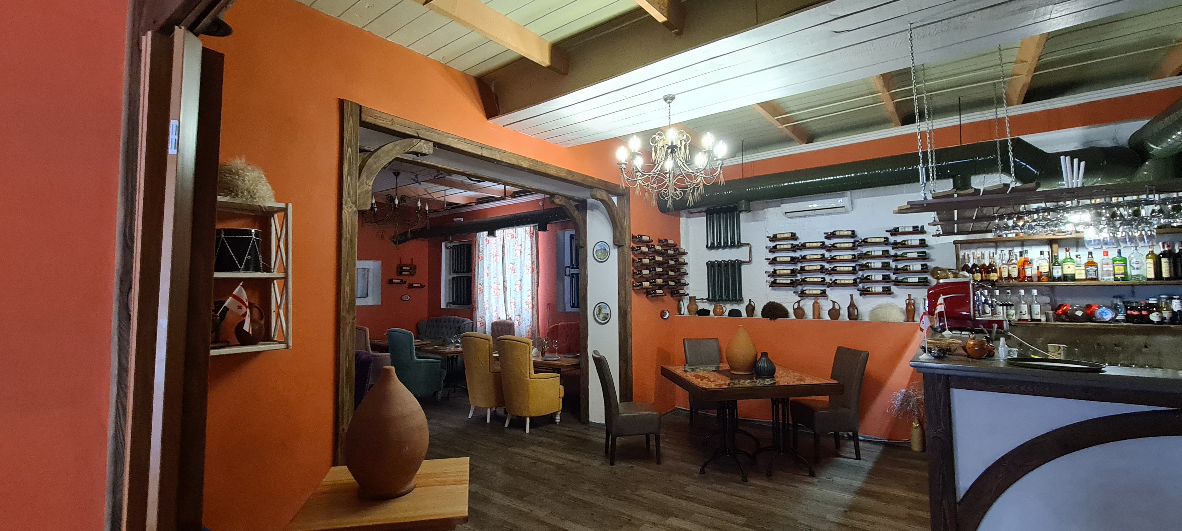 Грузинський Двір image 6