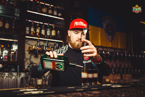 Altbier Шоу- Ресторан Альтбир image 1