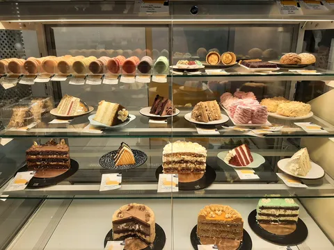 Che Bakery image 1