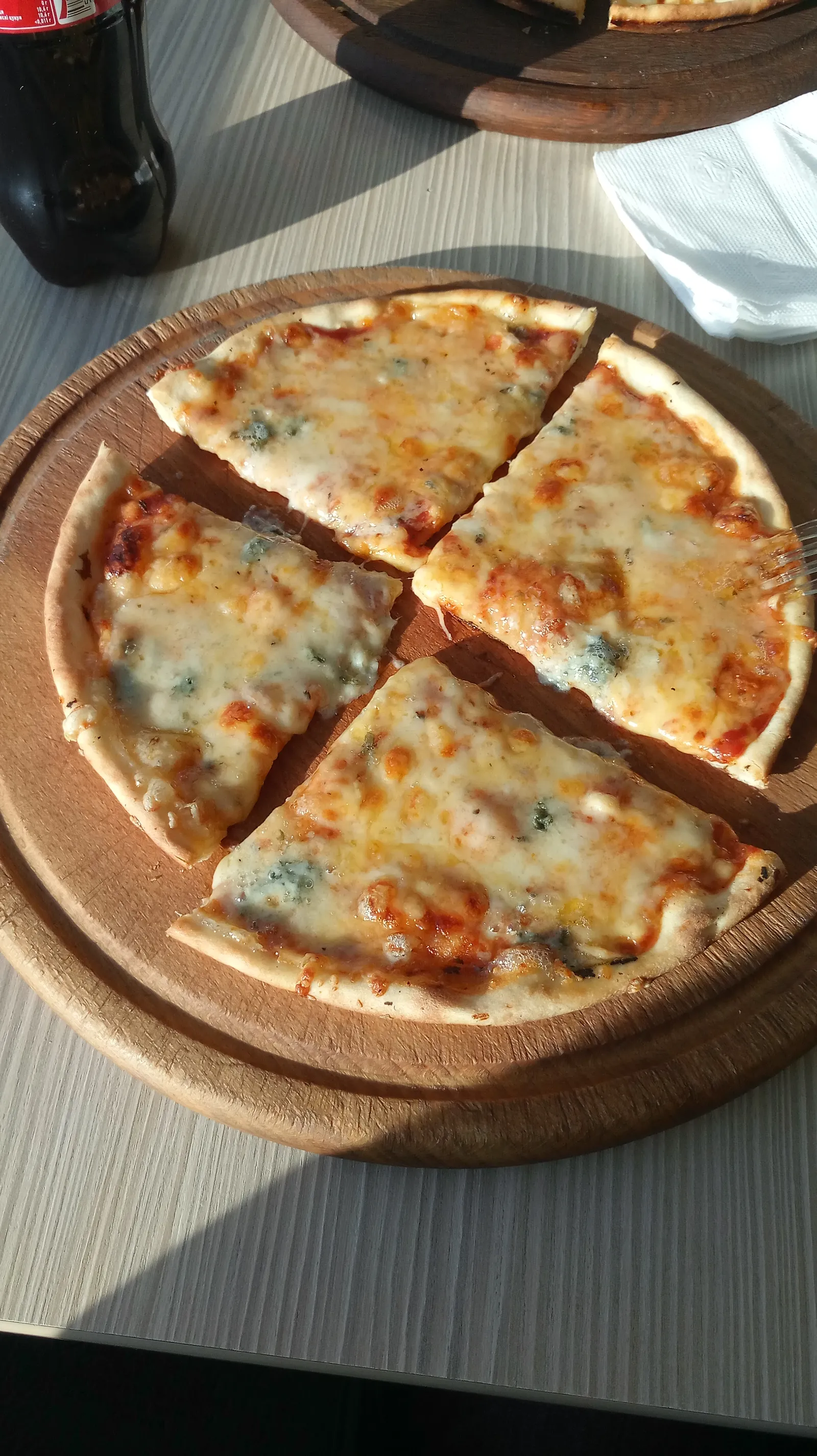Bekons Pizza image 2