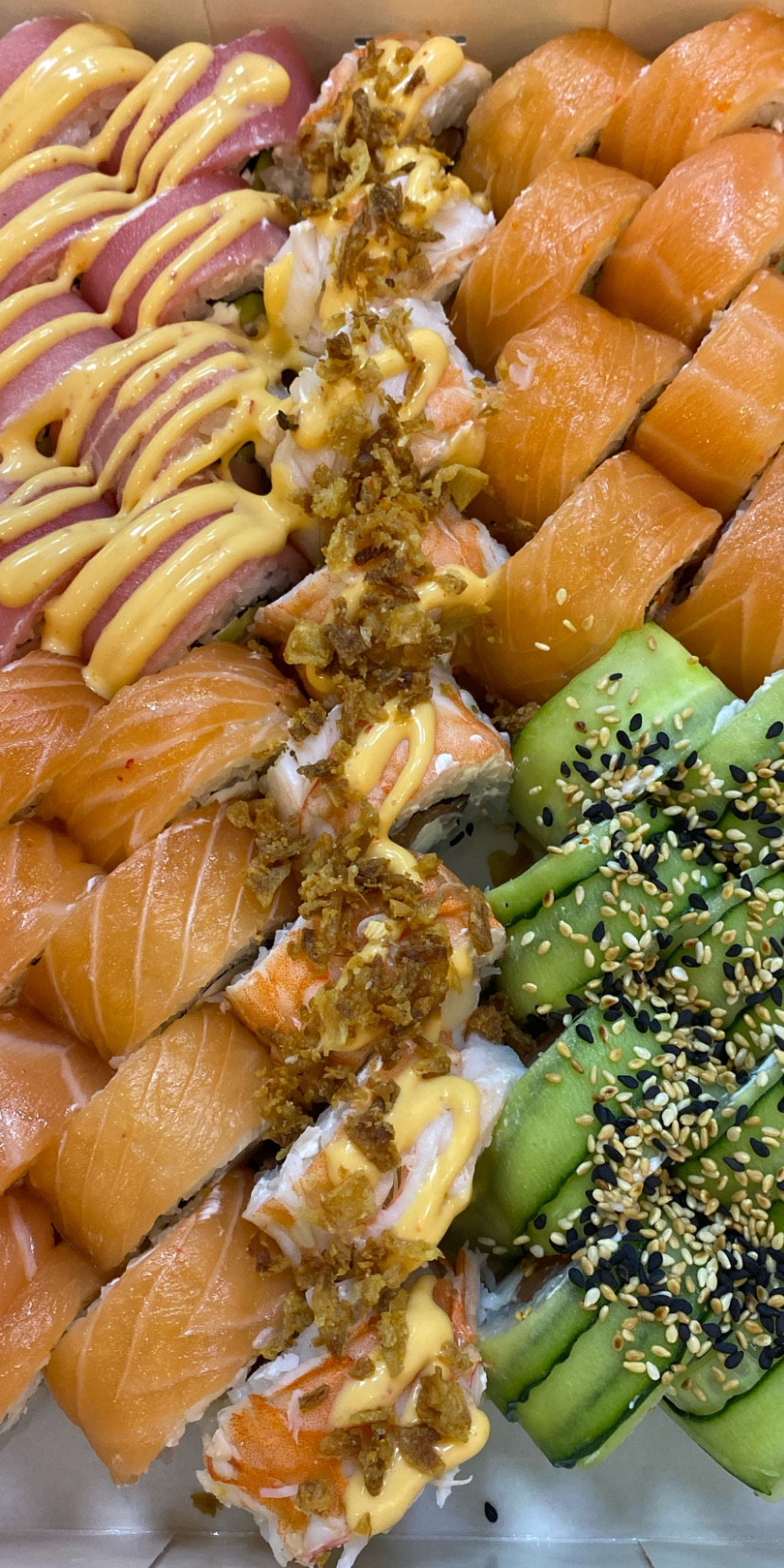 Доставка суші Roll Club у ТРЦ Французський бульвар в Харкові image 9