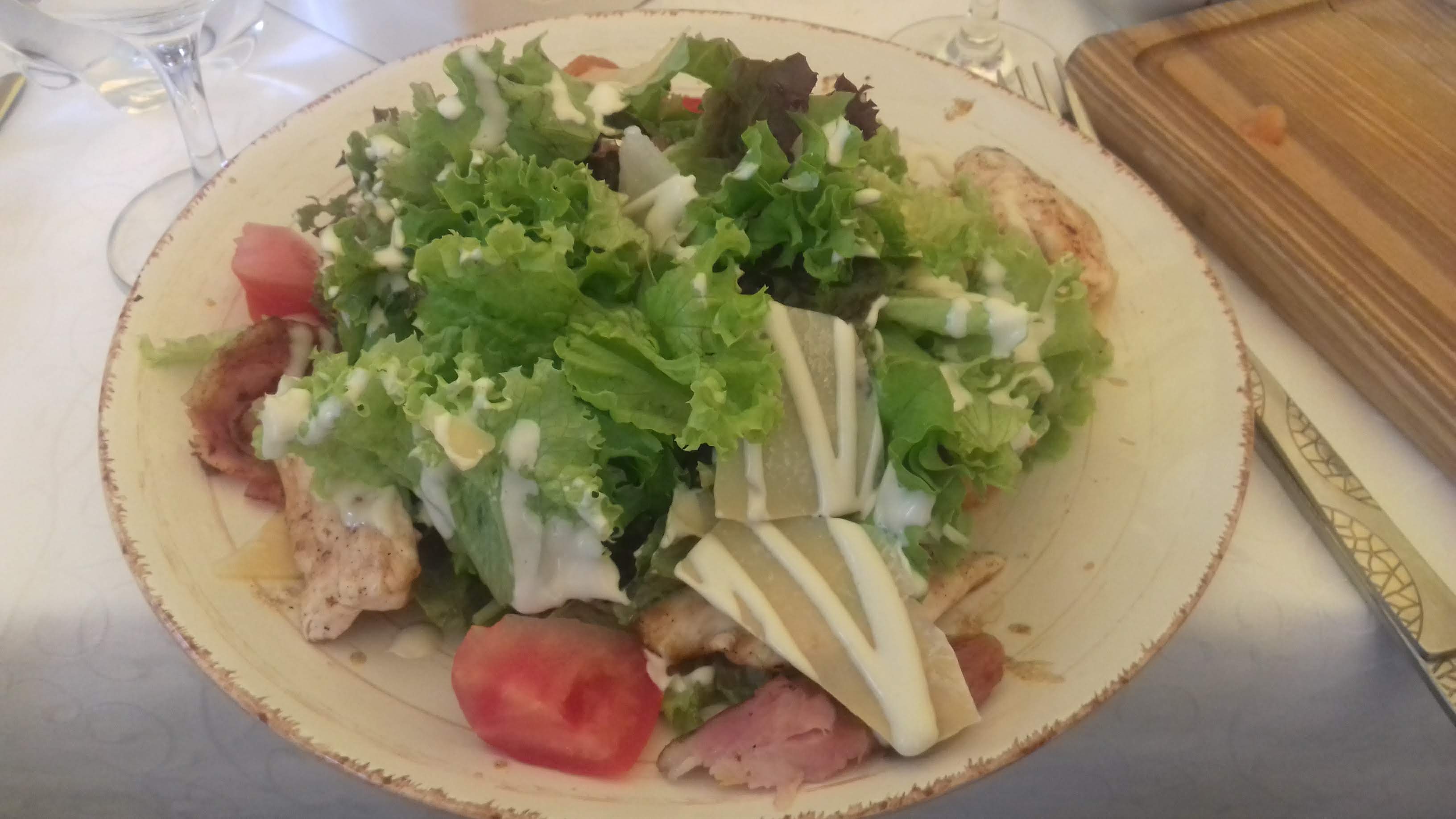 Layt Kholl Restoran Karaoke image 7