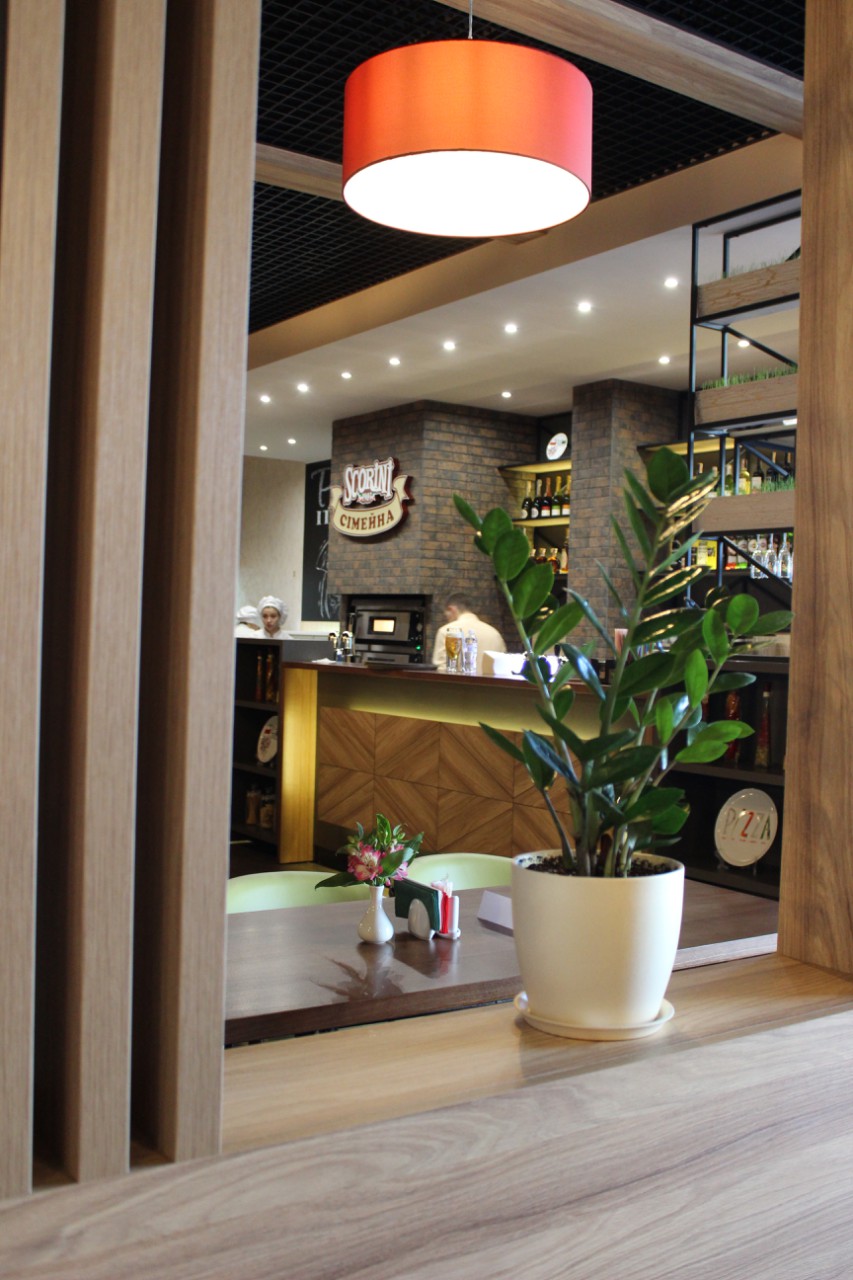 Scorini ТРЦ Украина image 1