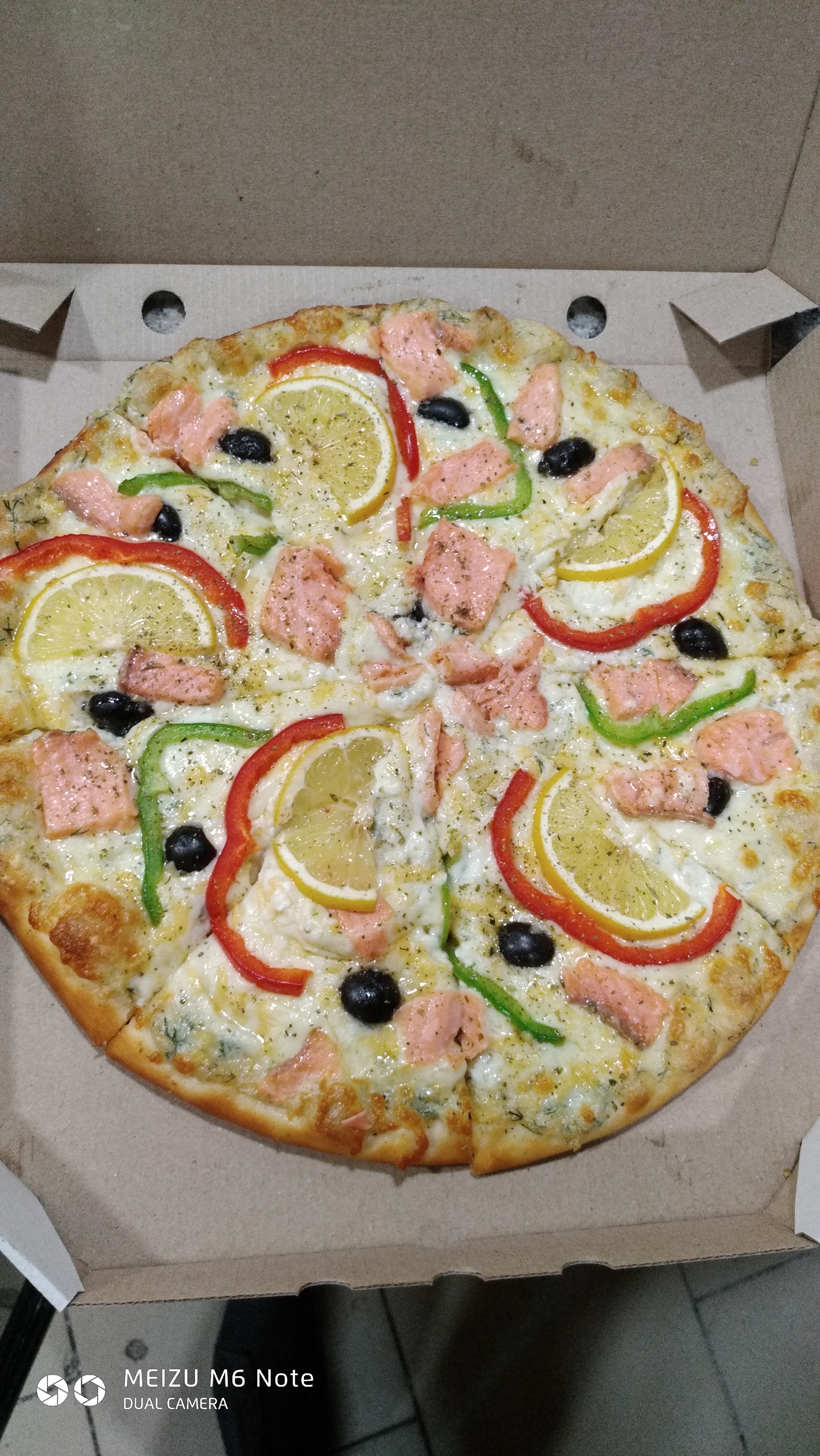 CHICKEN PARTY Rustam image 1