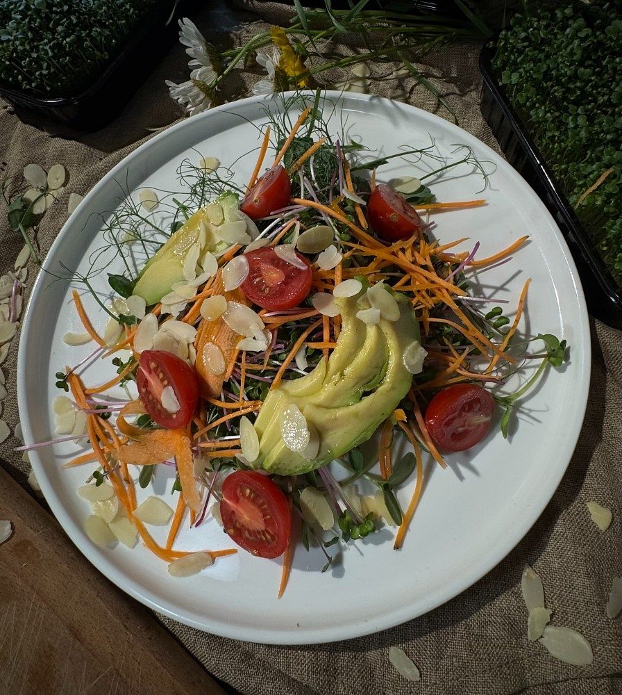 Вегетаріанське кафе та екомагазин "VegAmrita" image 2