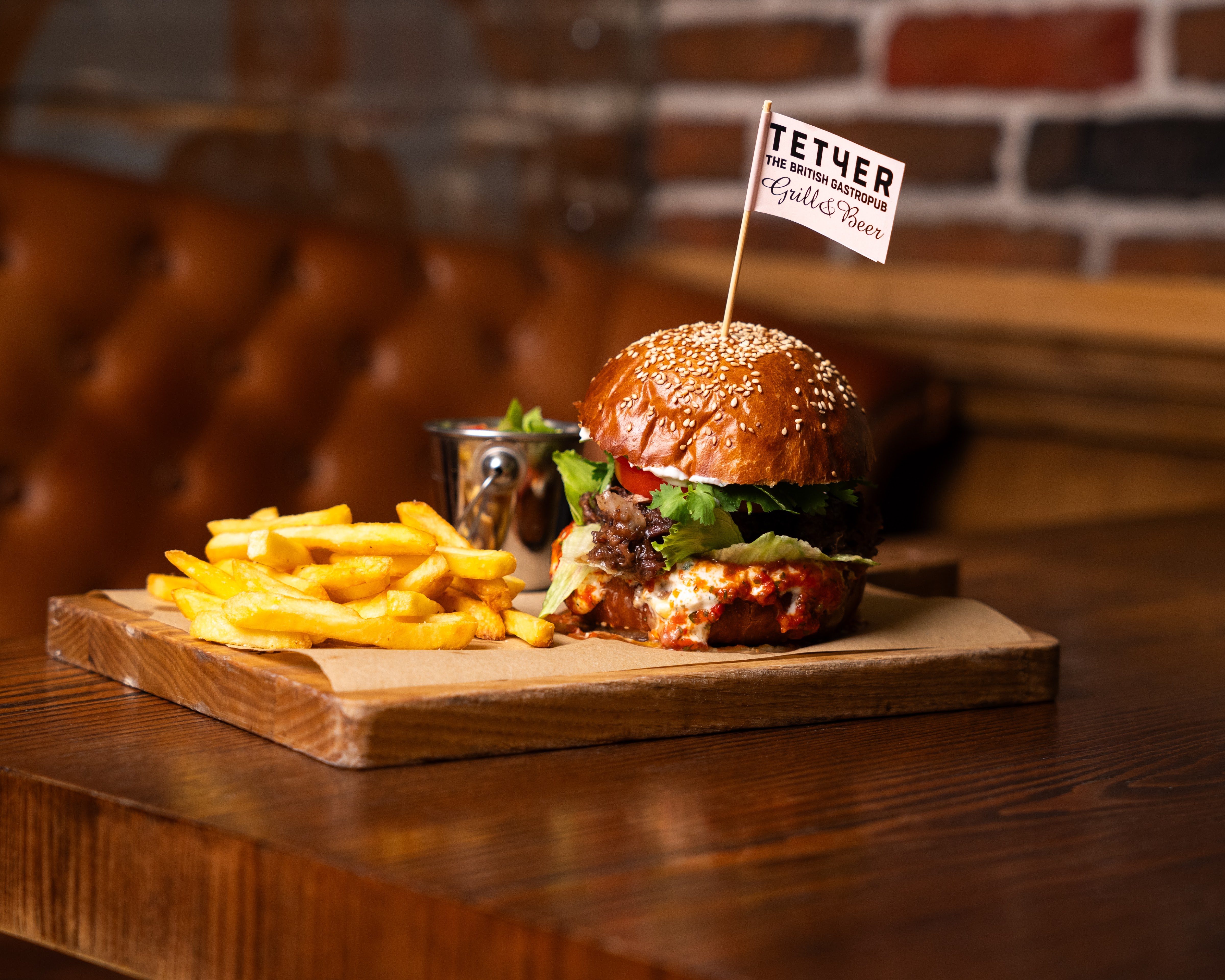 THATCHER Gastropub image 4