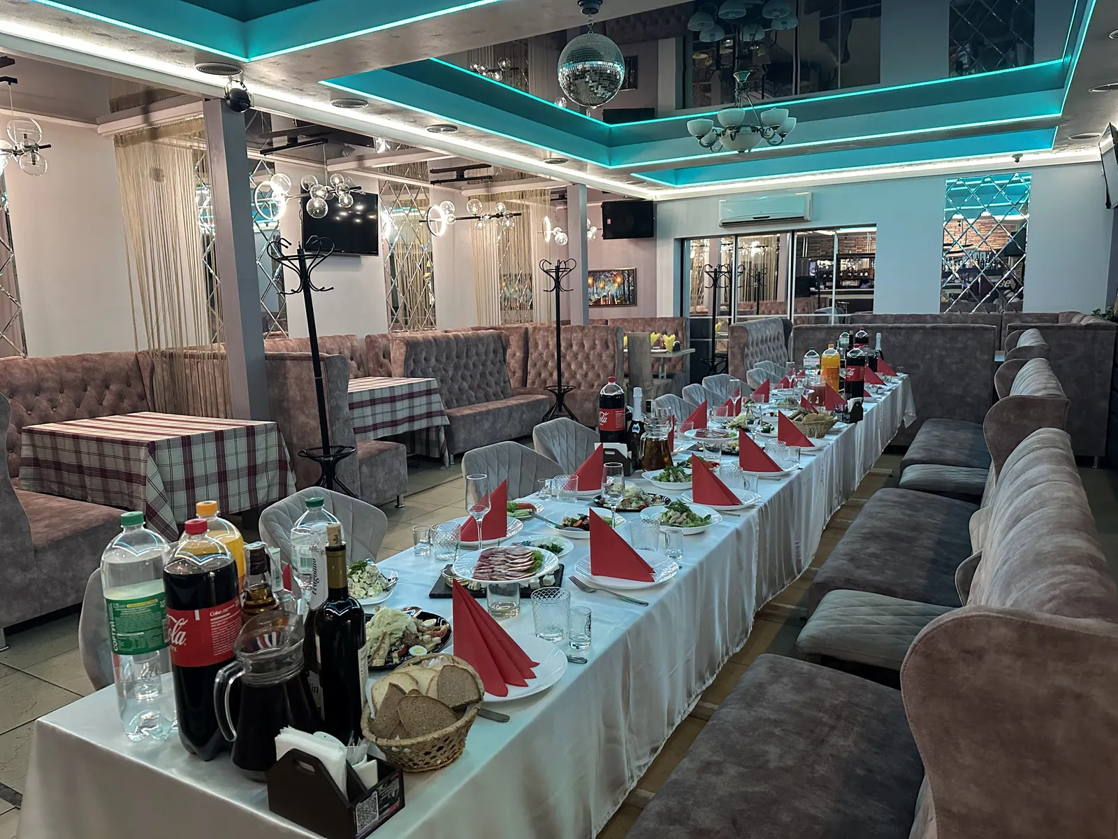 Cafe ReDi image 3