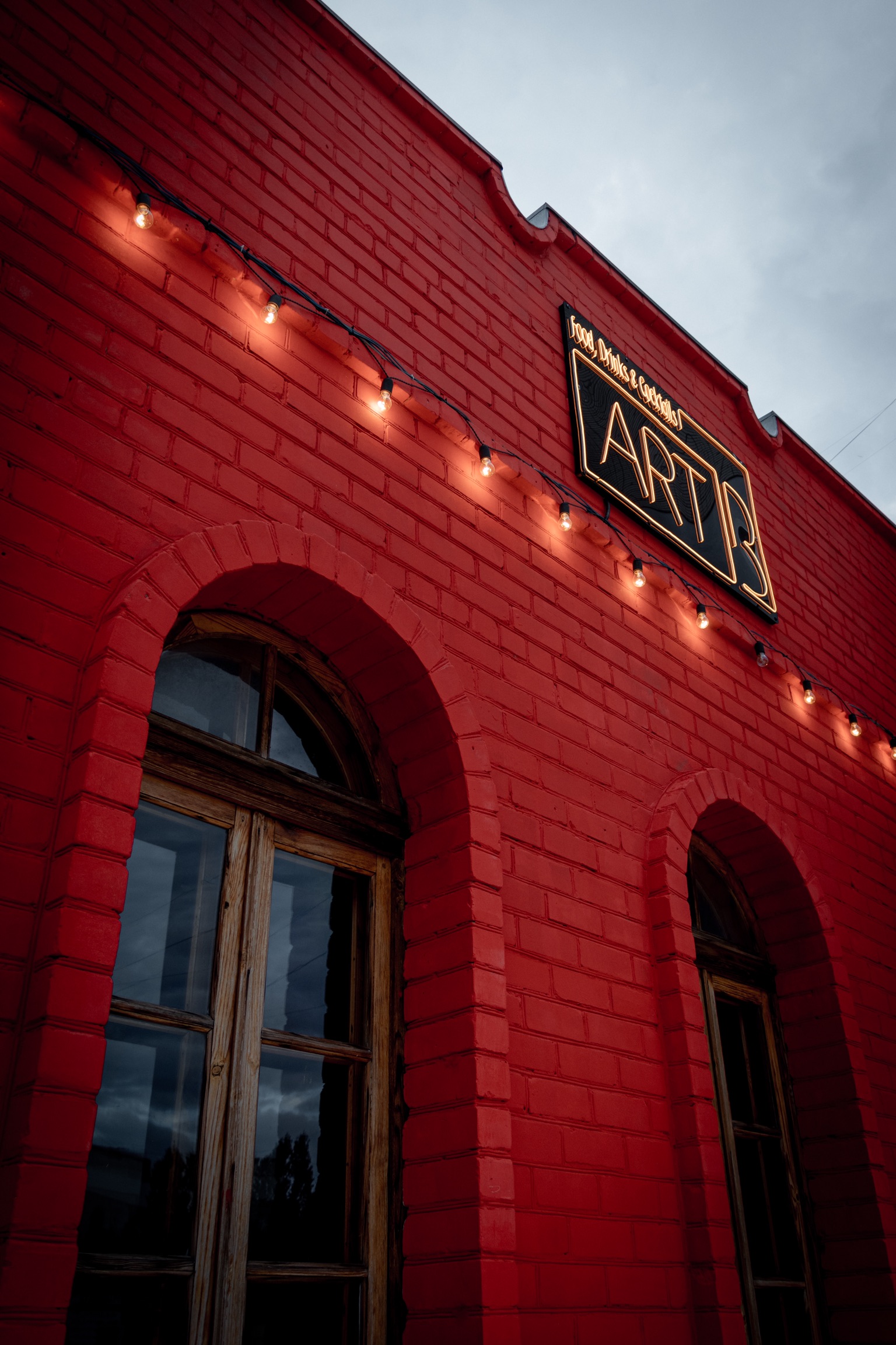 Art b Restaurant&bar image 1