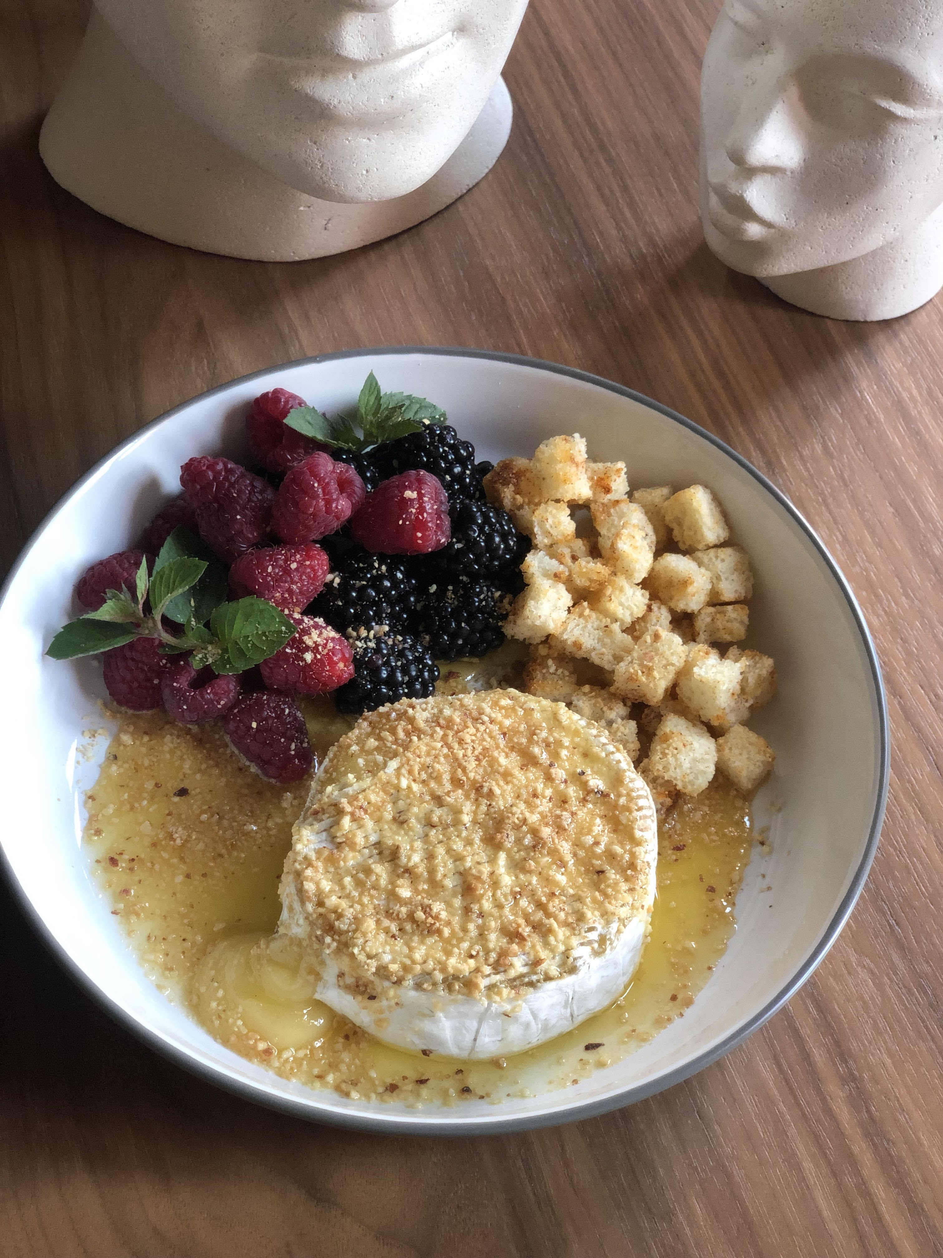 Art b Restaurant&bar image 2