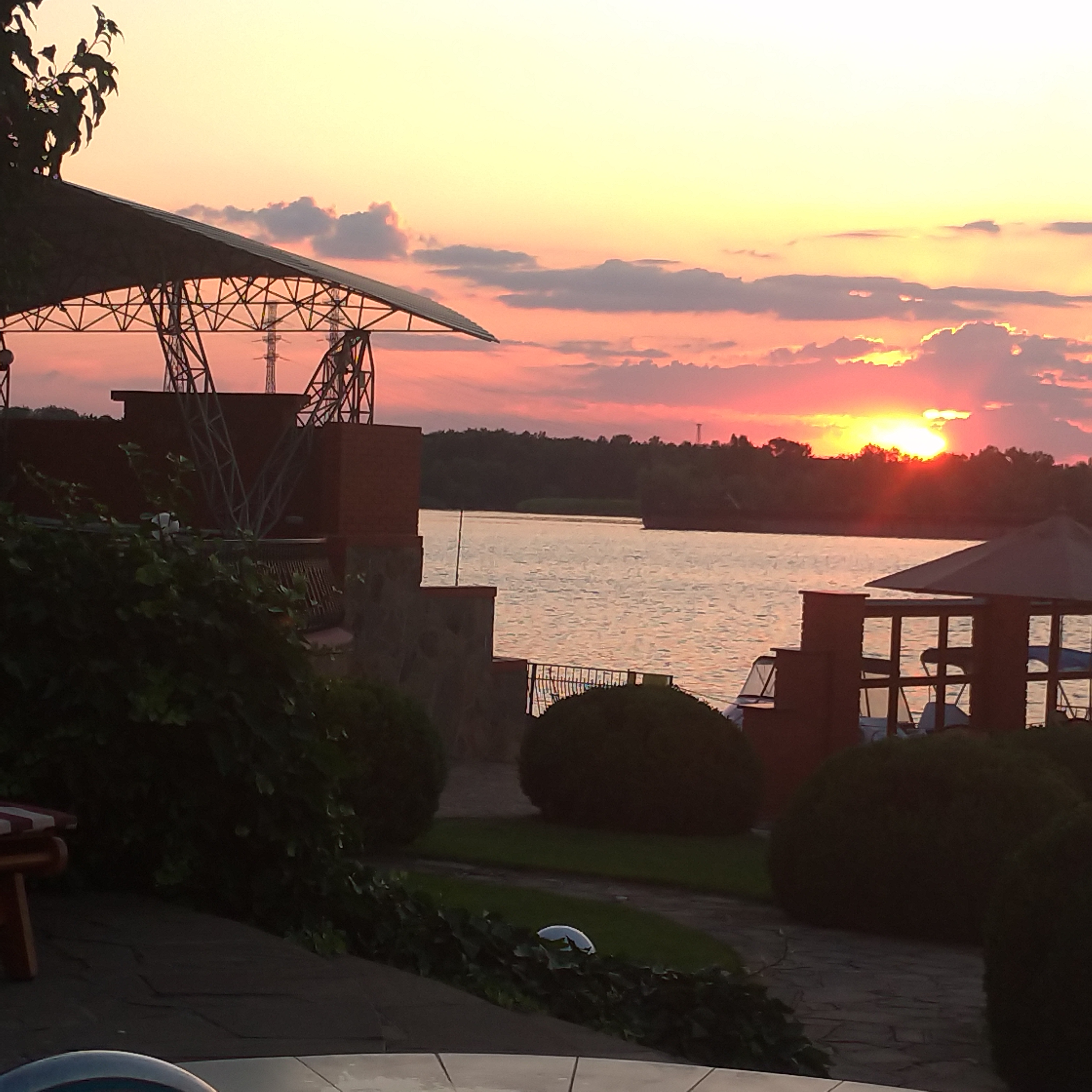 Ресторан Яхт-клуб Maxmarine image 4