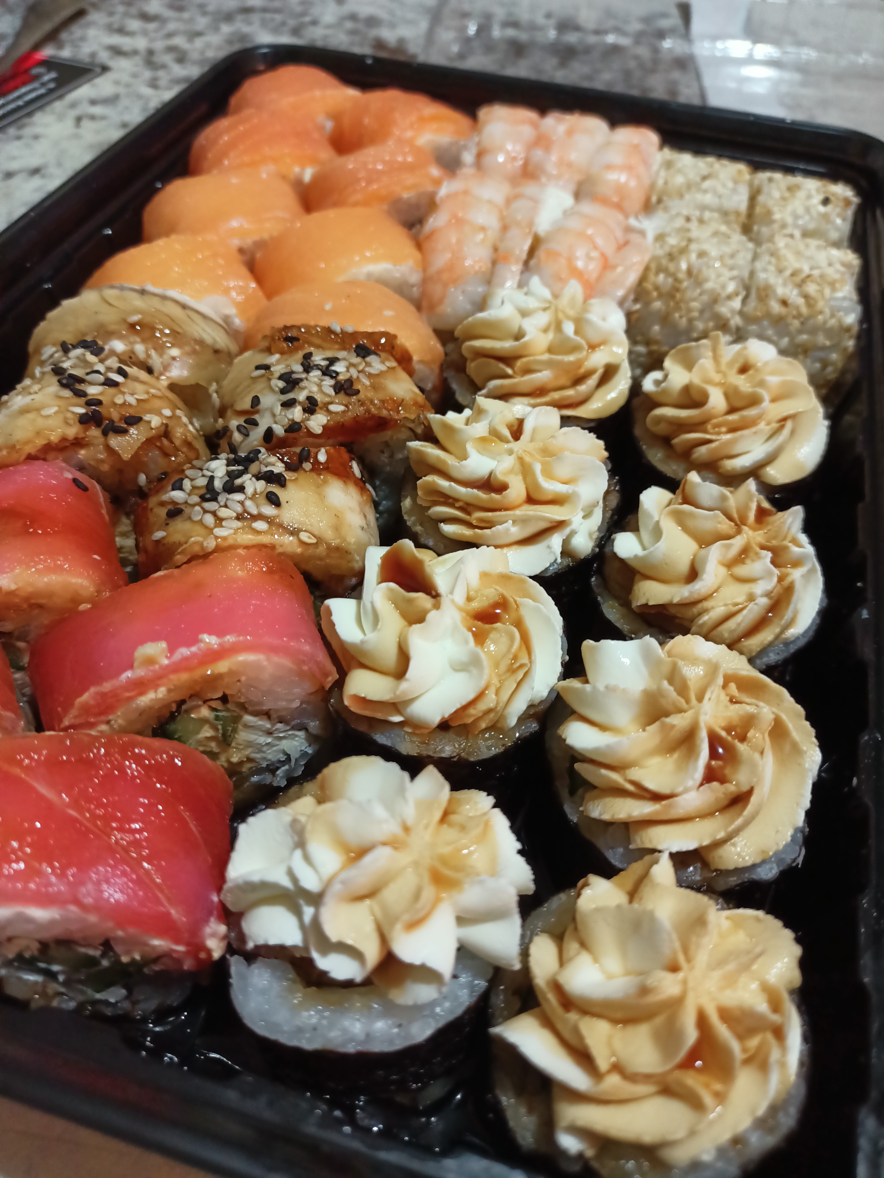 Osama Sushi Nova Kahovka image 7