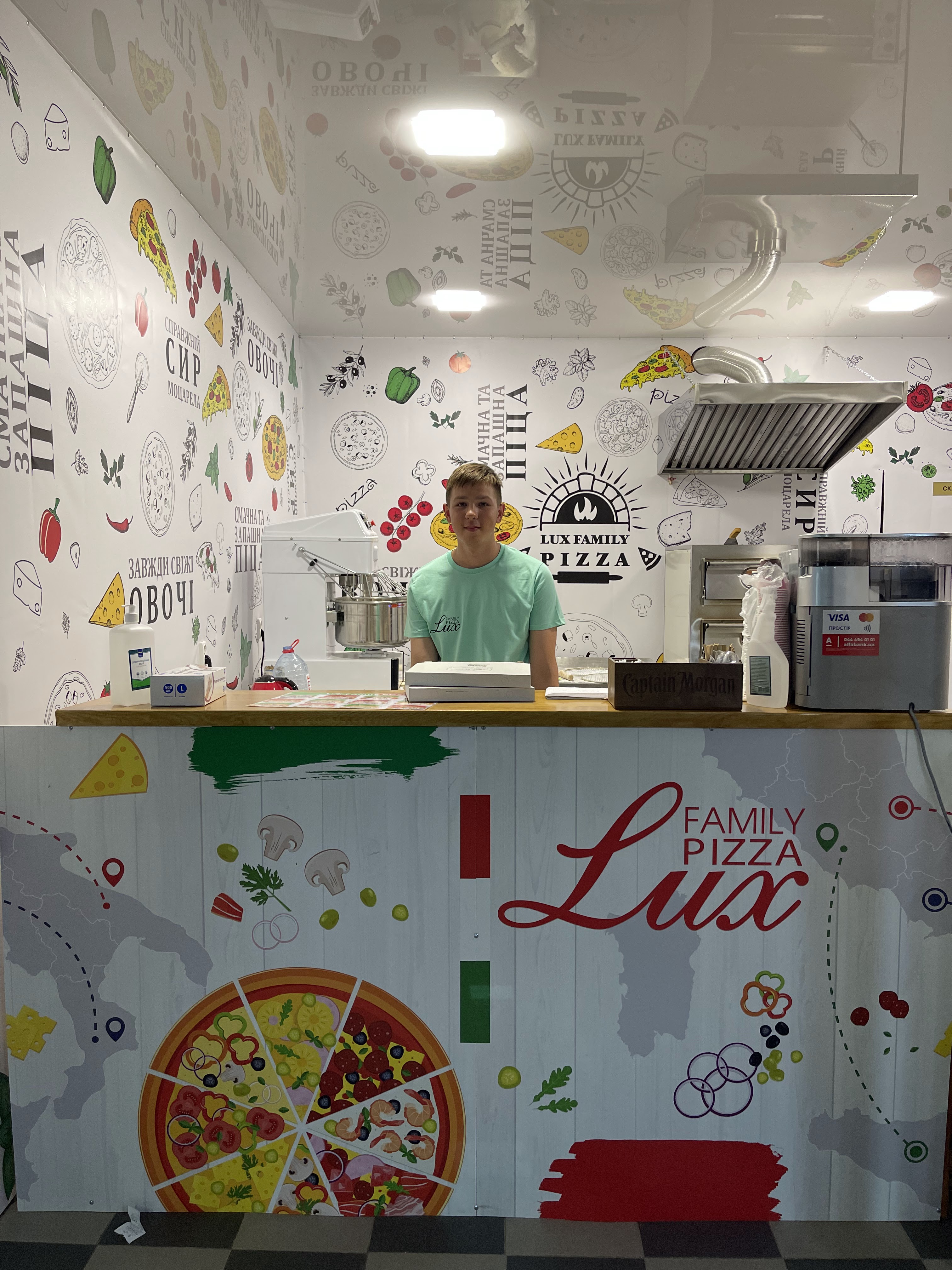 Lux street food image 4