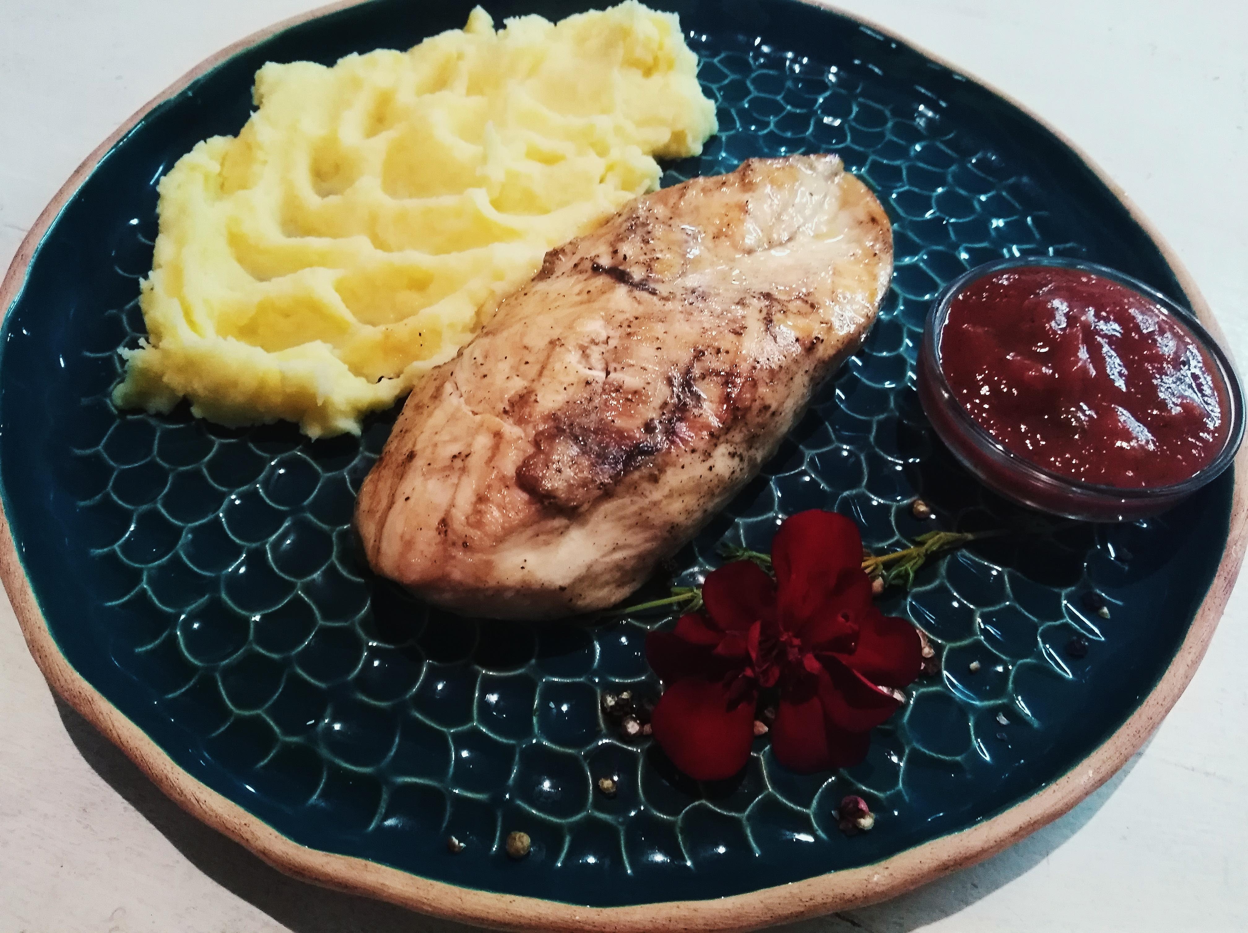 Laundzh Kafe "Khmary" image 5