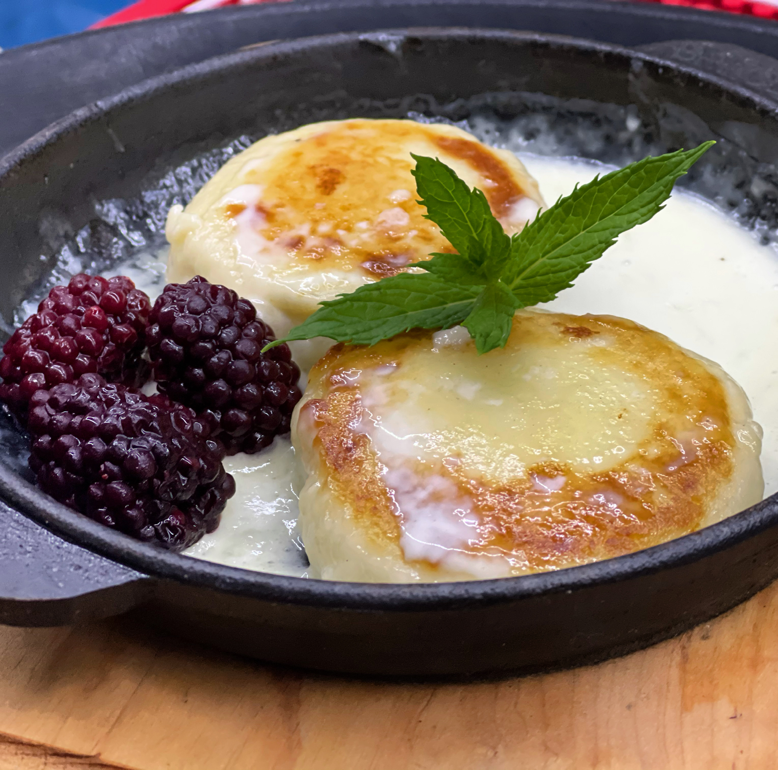 Lux Family Cafe image 8