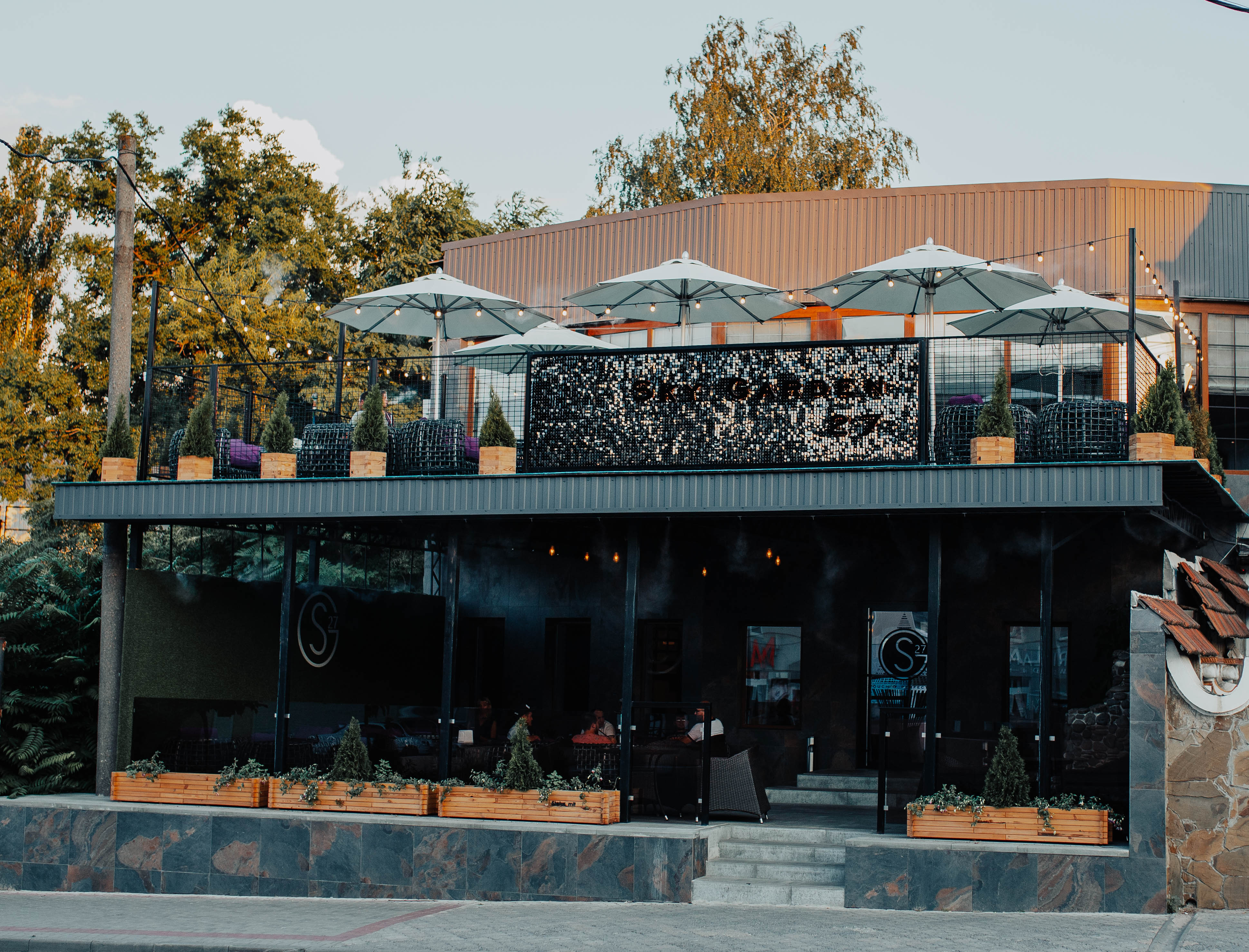 SKY GARDEN 27 image 1