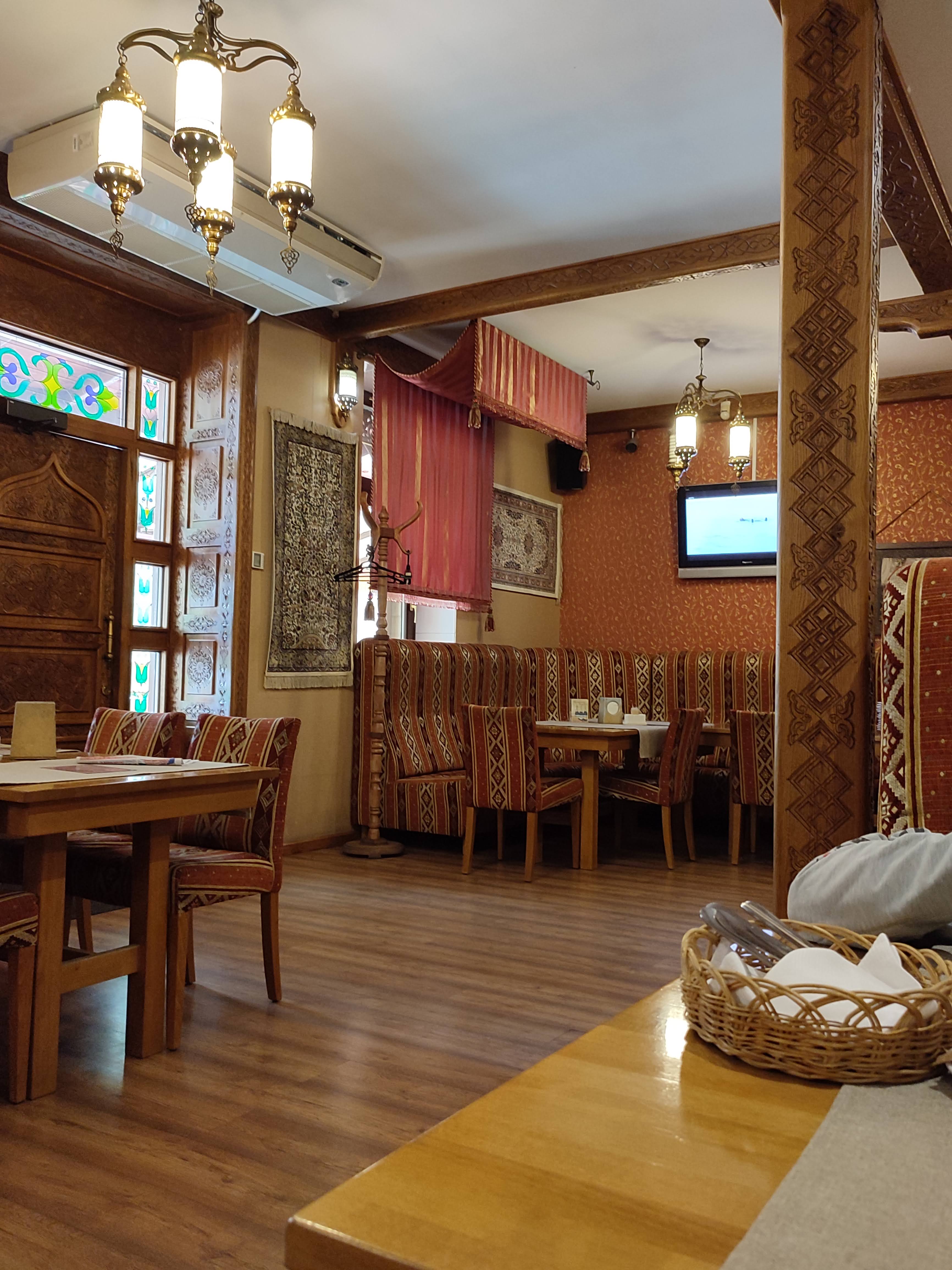 Ресторан Форос image 1