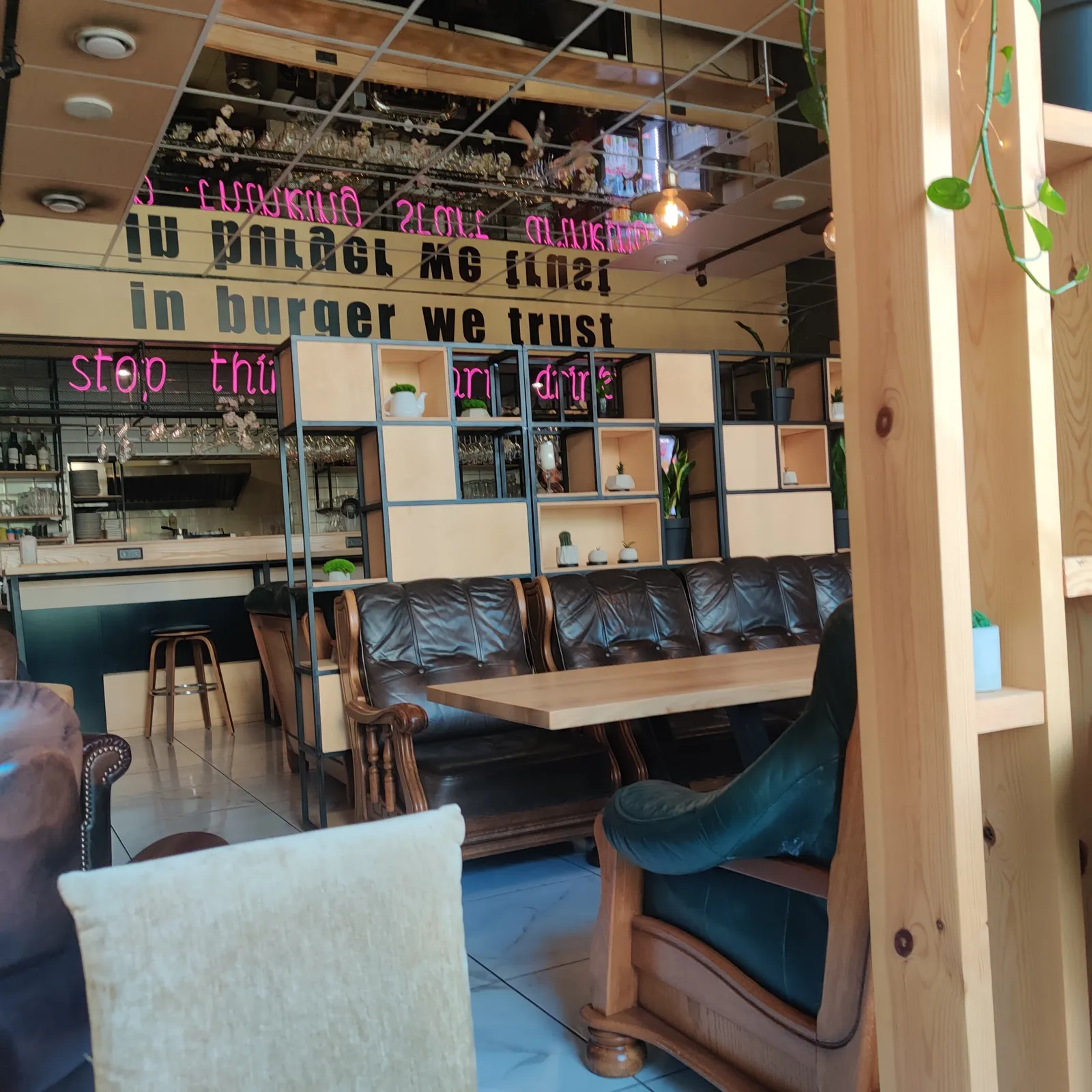 Burger Zone image 5