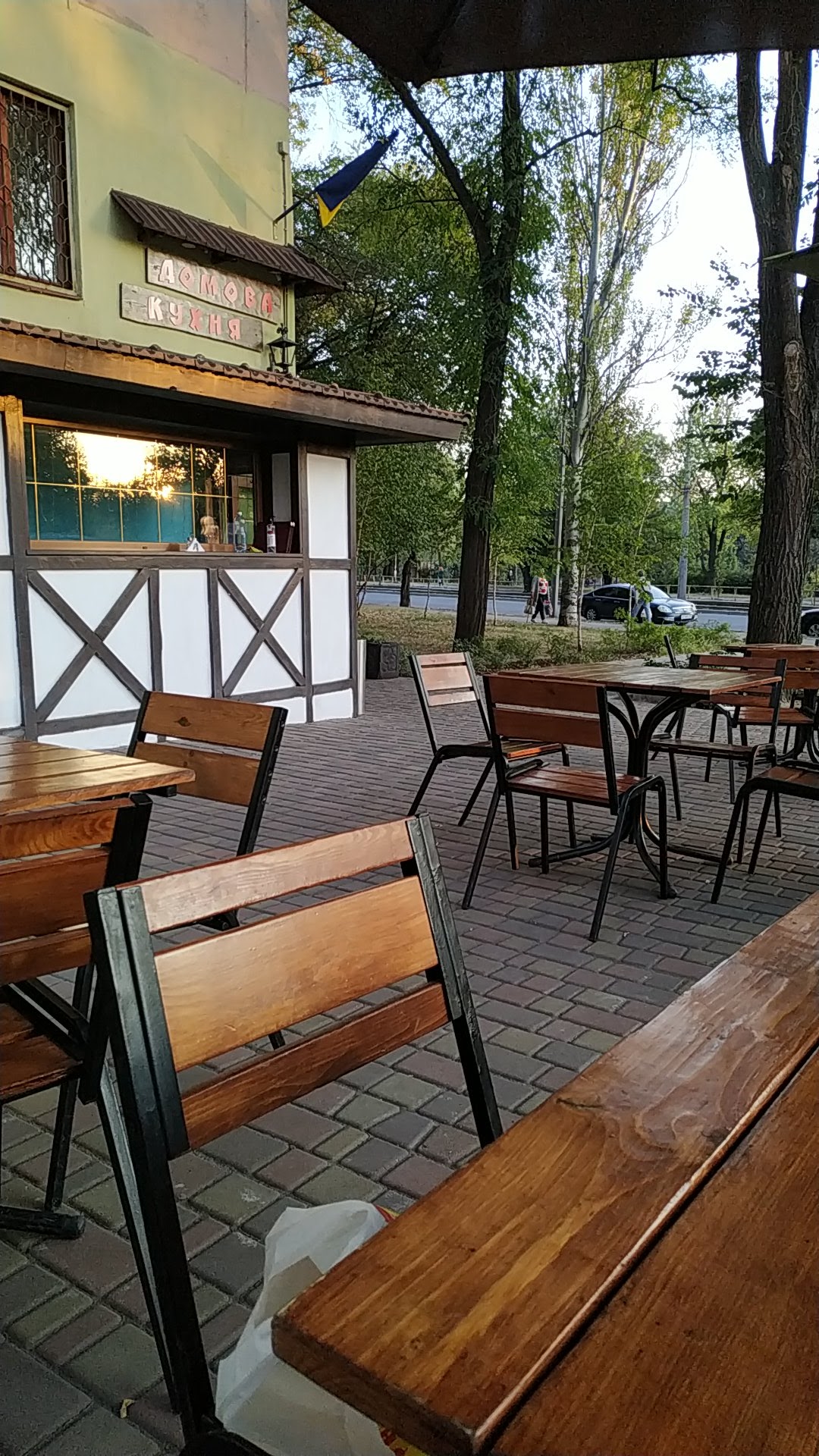 House kitchen image 1