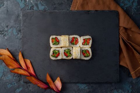 Kiko Rolls image 3