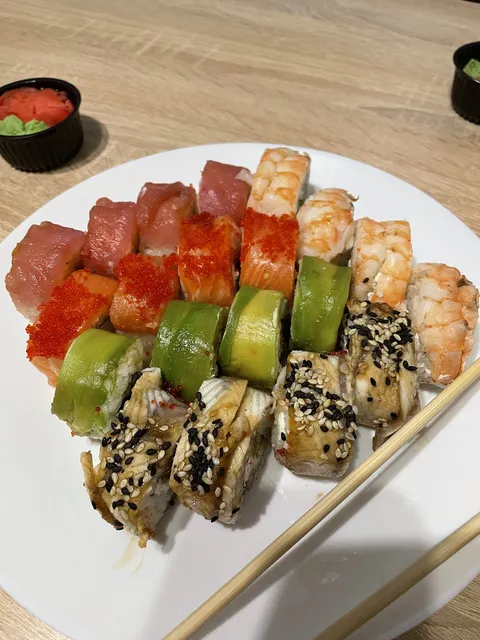 Osama Sushi image 4