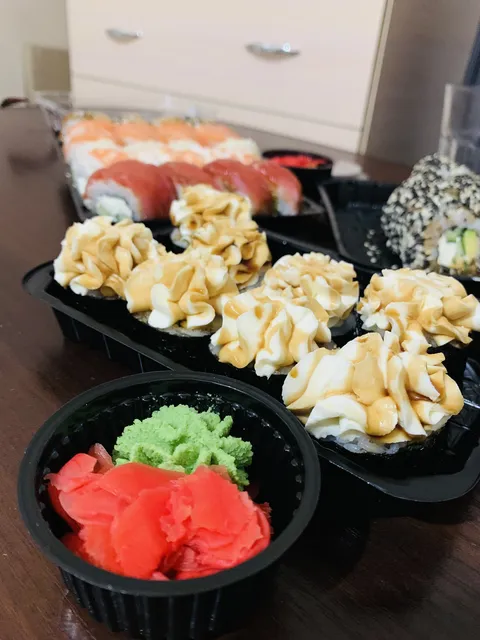 Osama Sushi image 6
