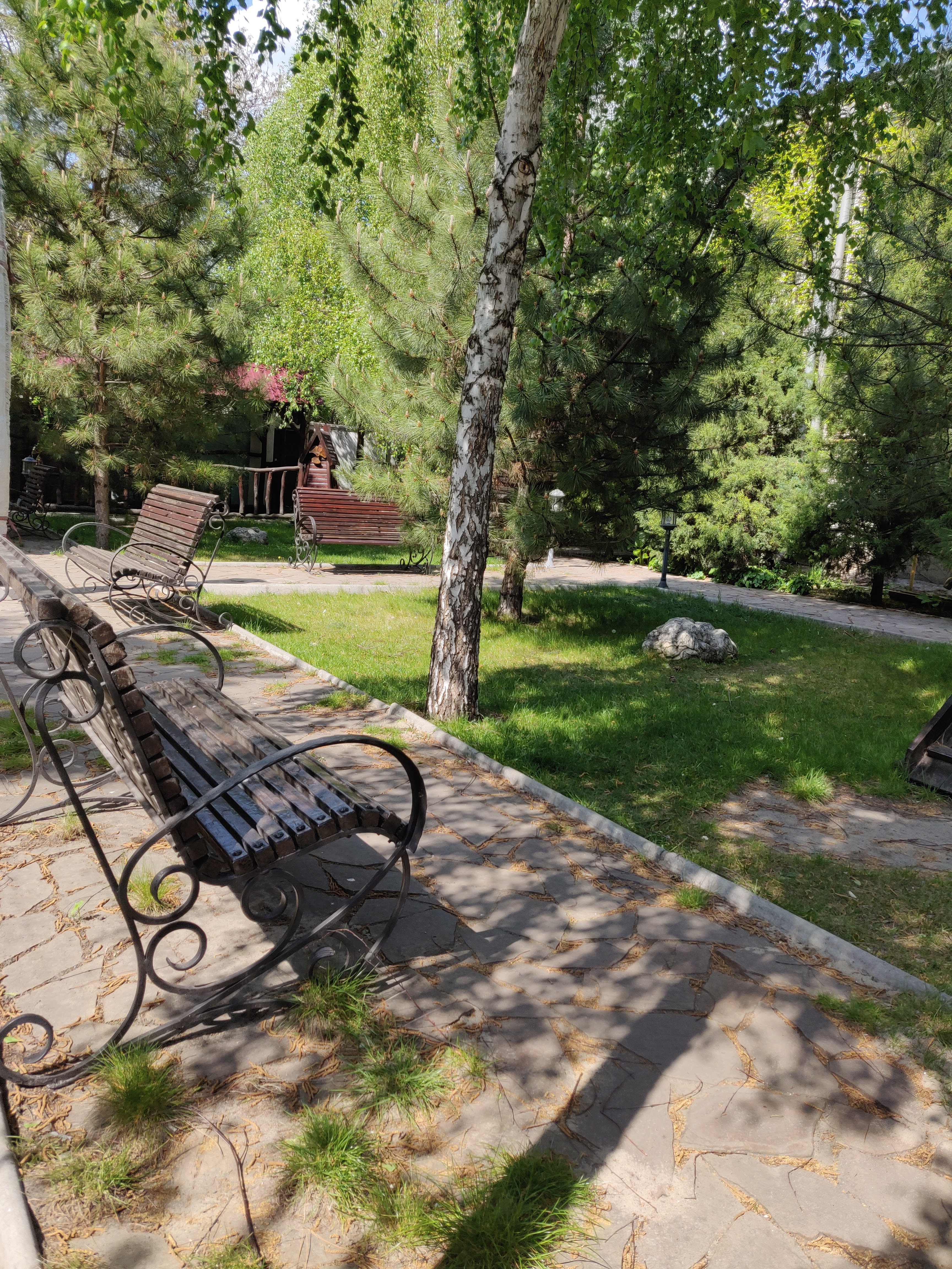 Tykhyy Dvoryk image 5