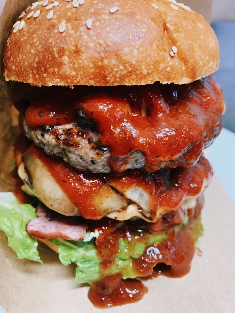 Heavy Burger image 5