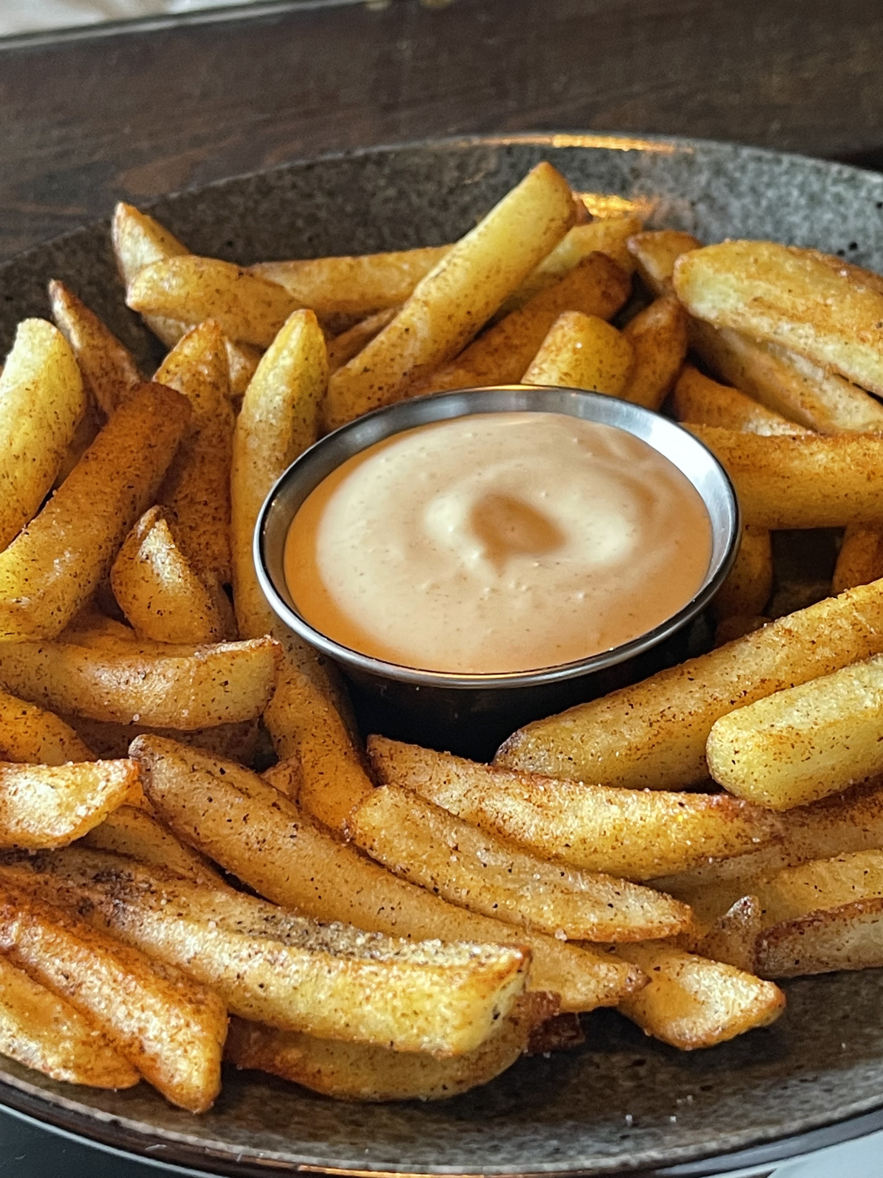 Heavy Burger image 6