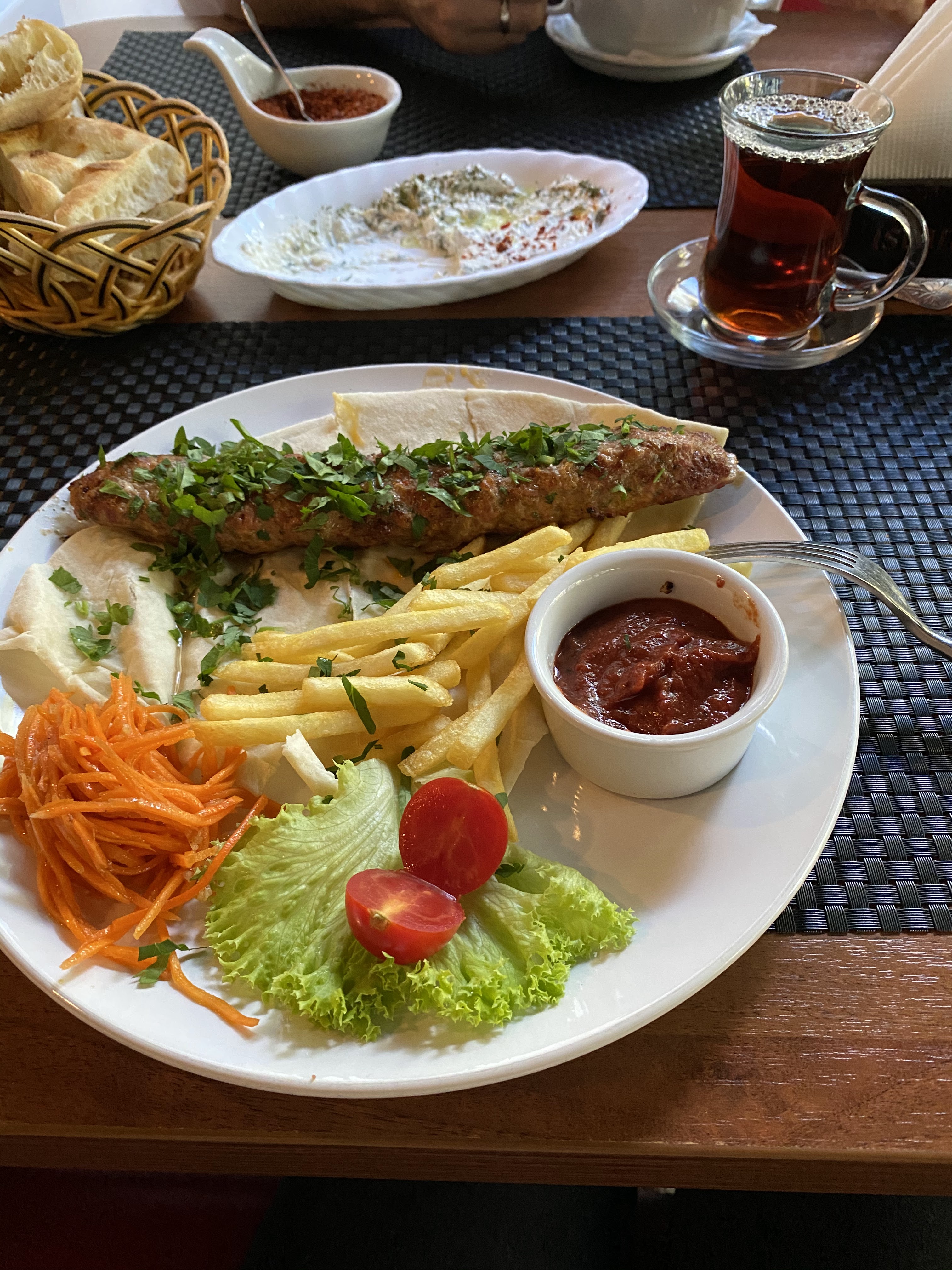 Istanbul food cafe image 8