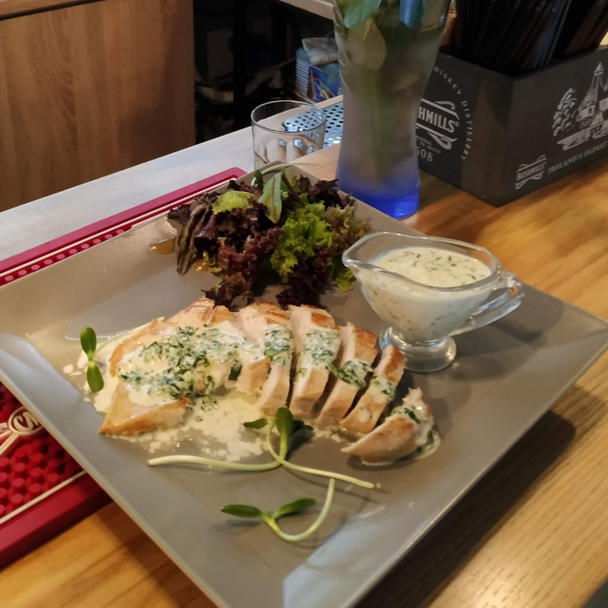 Bar de tapas image 9