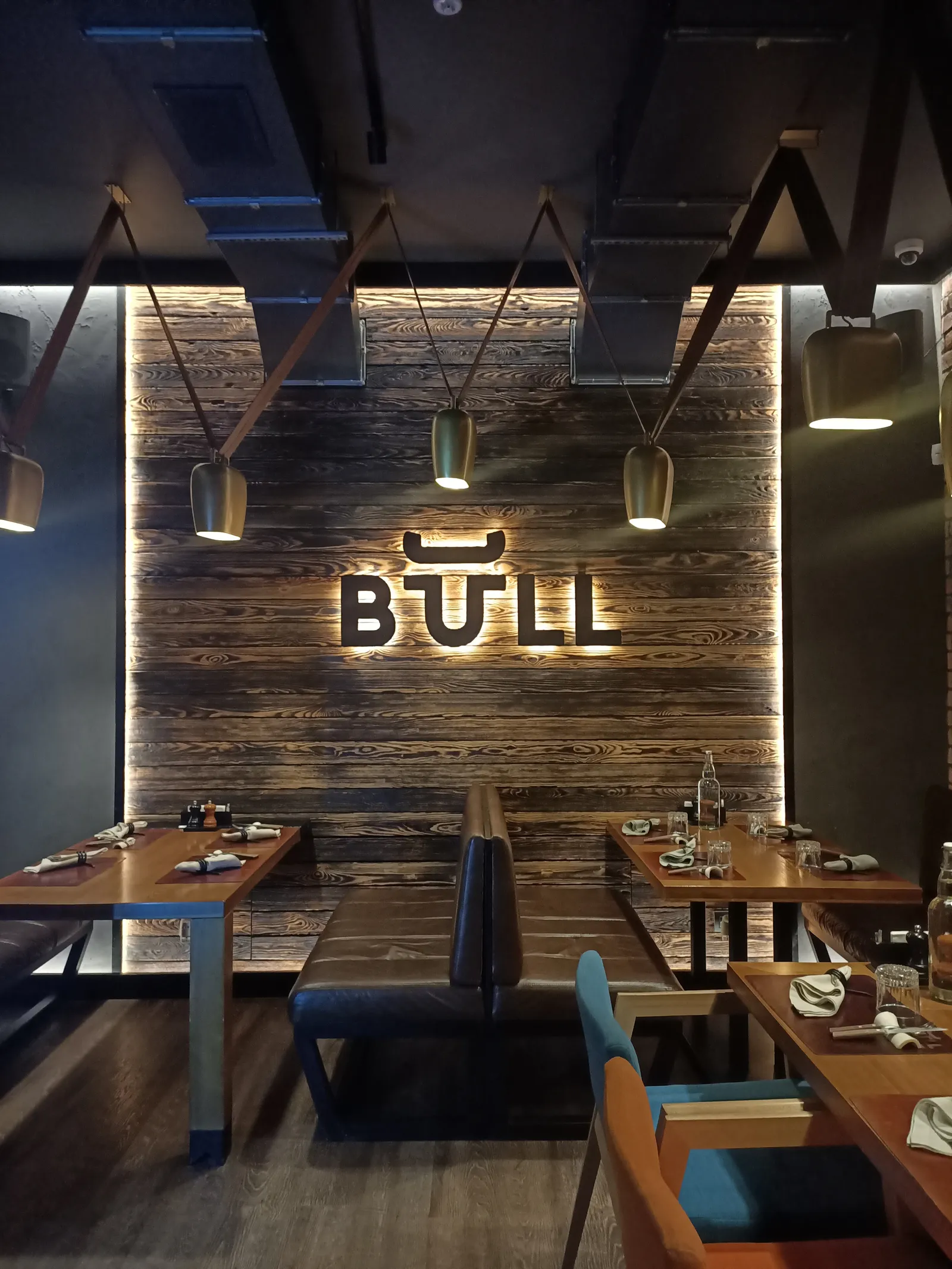 Bull Butcher and Wine image 10