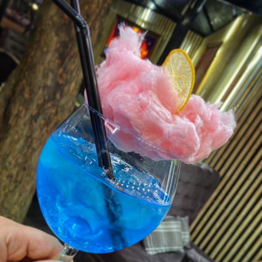 CHILL rest & food image 6