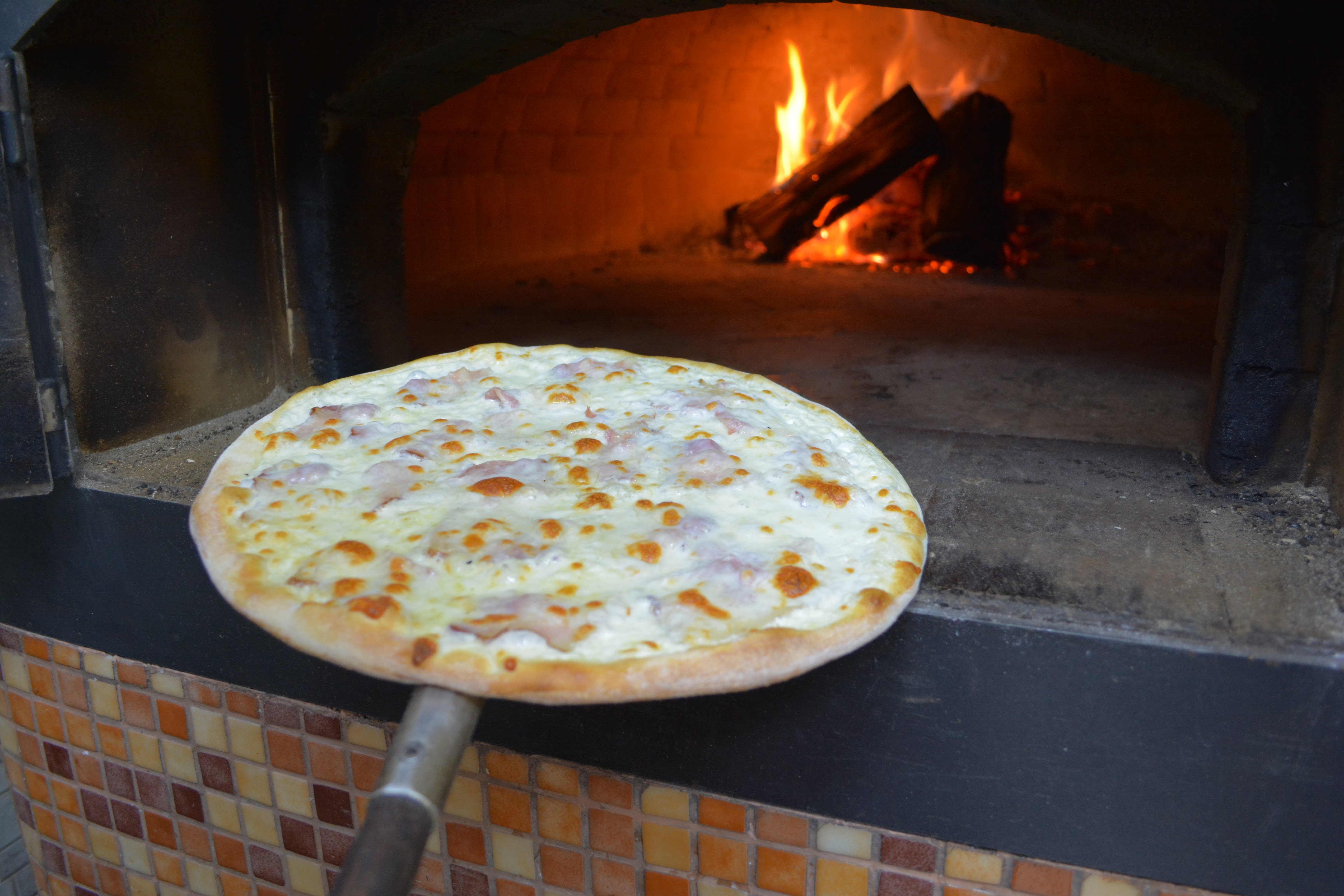 Pizza на Дровах image 1