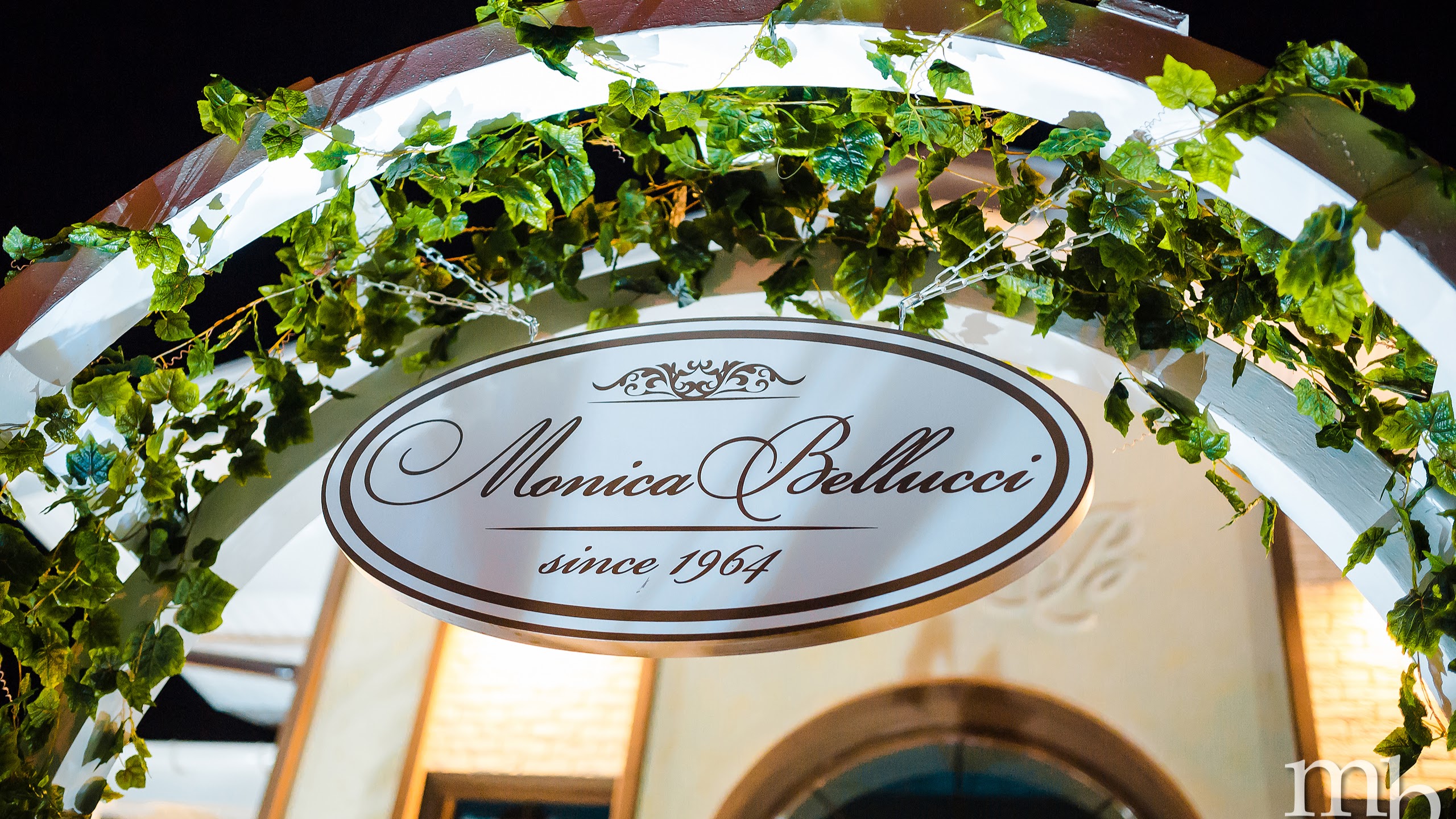 Monica Bellucci image 3