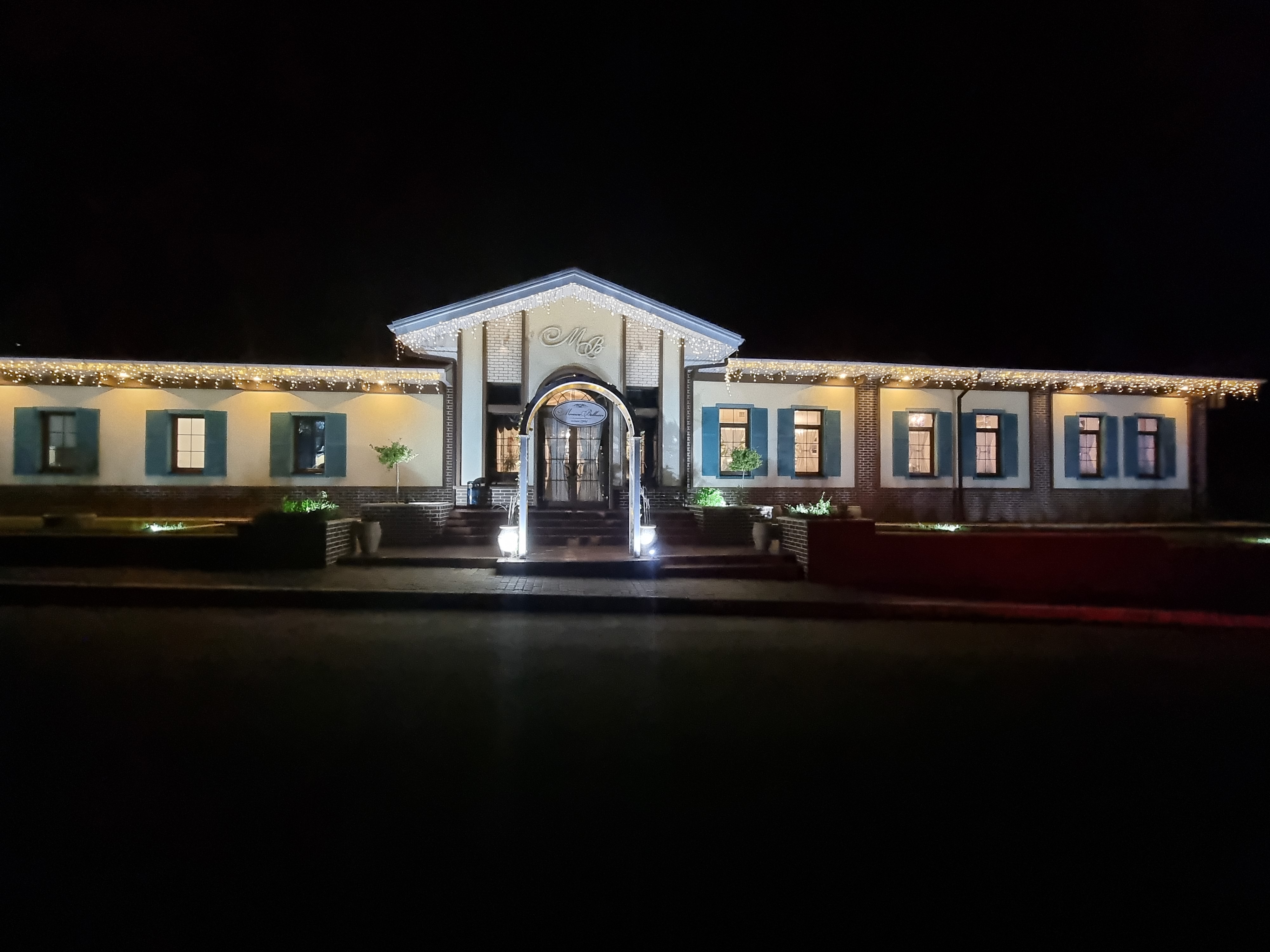 Monica Bellucci image 9