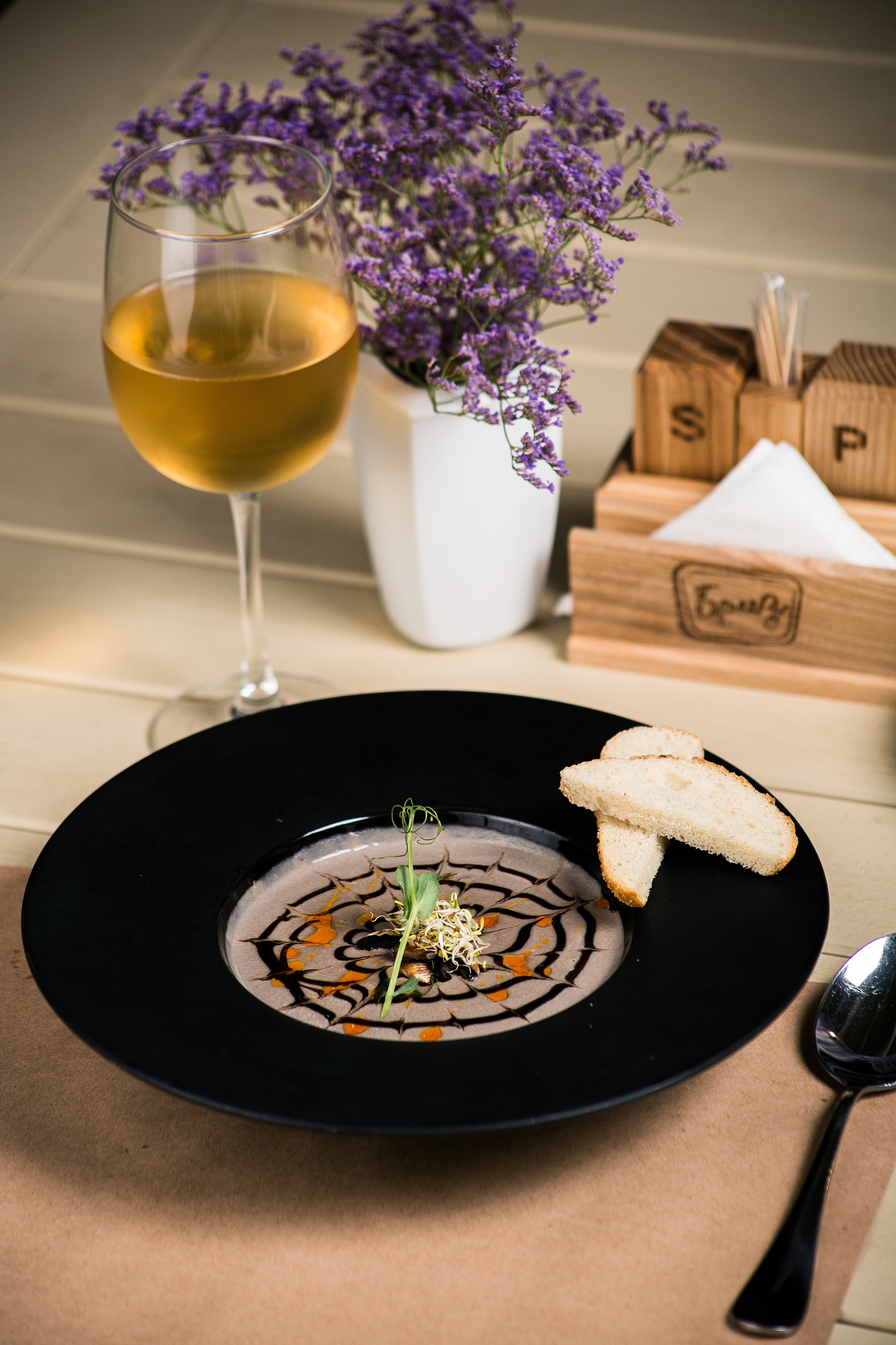 Пляжне кафе "Бриз" image 4