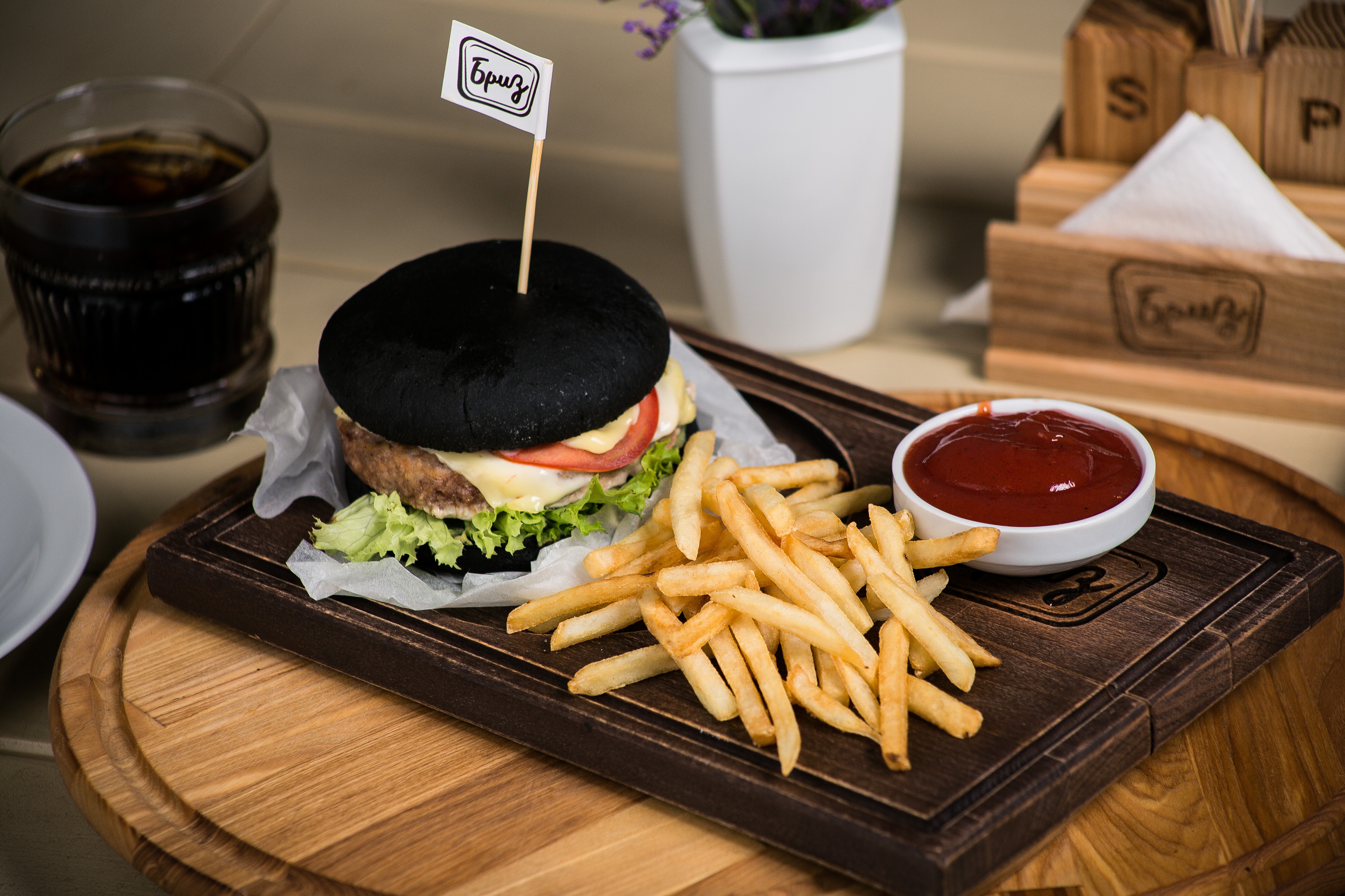 Пляжне кафе "Бриз" image 6