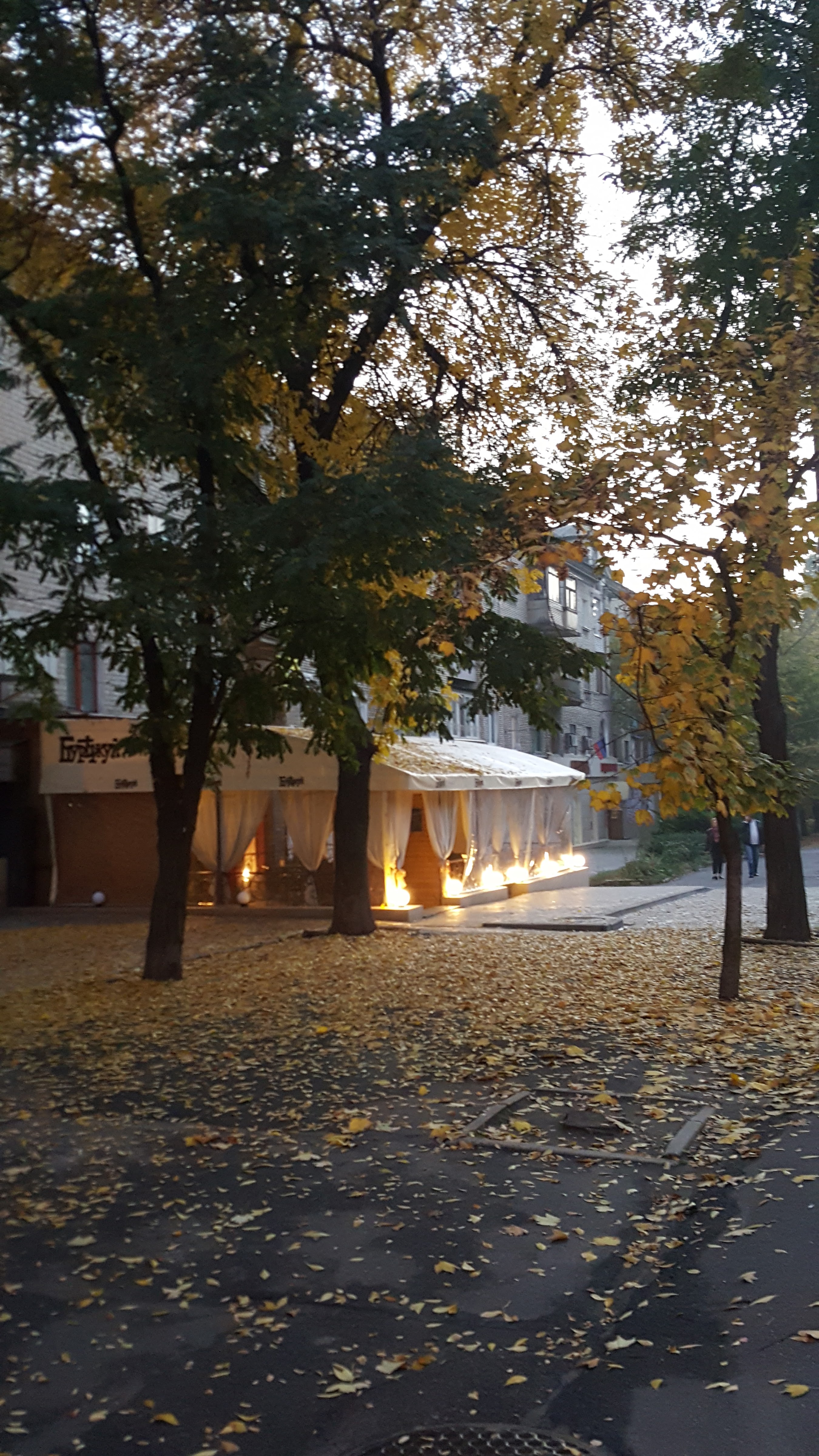 KOKO Lounge bar image 5