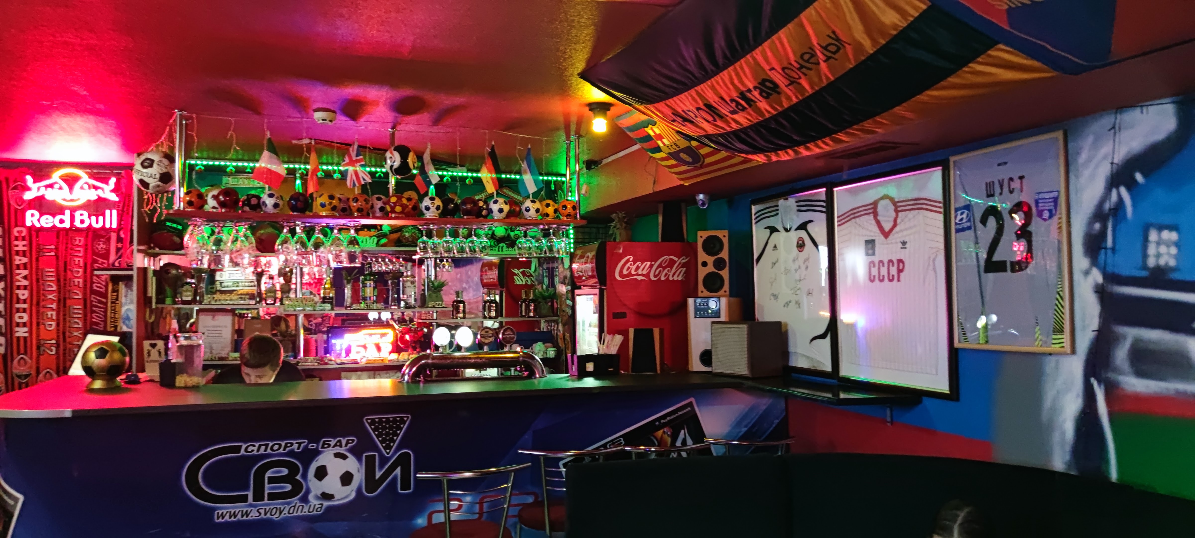 Bar "Svoy" image 5