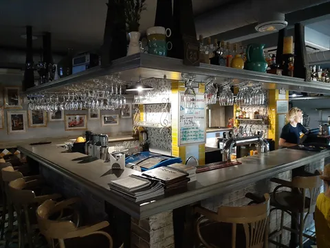 Cafe Pizza-bar Rimskiye pekarni image 3