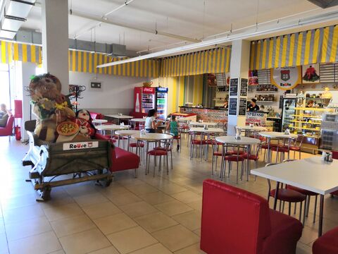 cafe Pizza-bar Rimskiye pekarni Route 20 image 1