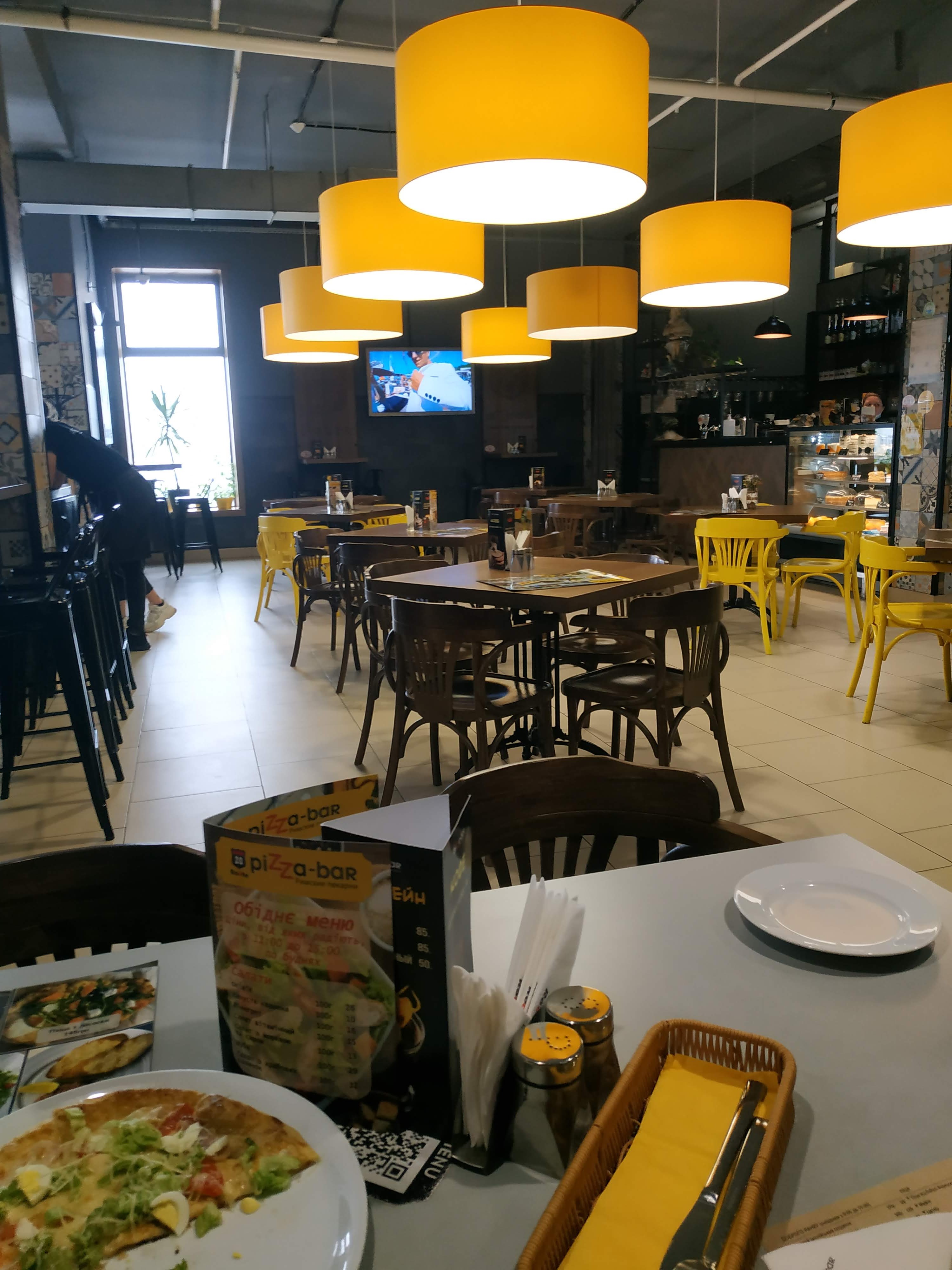 cafe Pizza-bar Rimskiye pekarni Route 20 image 2