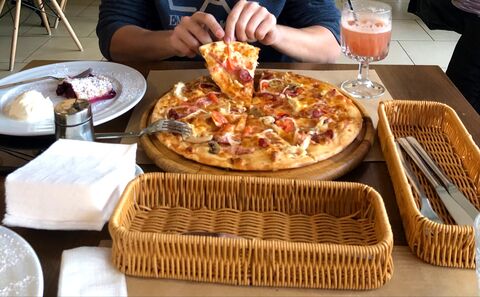 cafe Pizza-bar Rimskiye pekarni Route 20 image 3