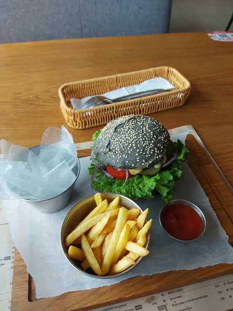 cafe Pizza-bar Rimskiye pekarni Route 20 image 6