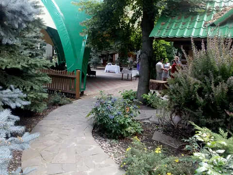 Oleksandrivsʹkyy Park image 3