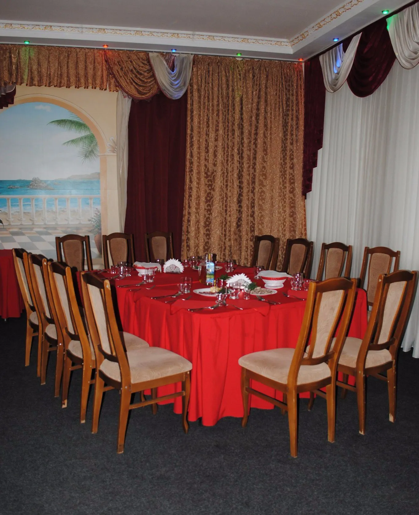 Restoran "Simeynyy" image 6